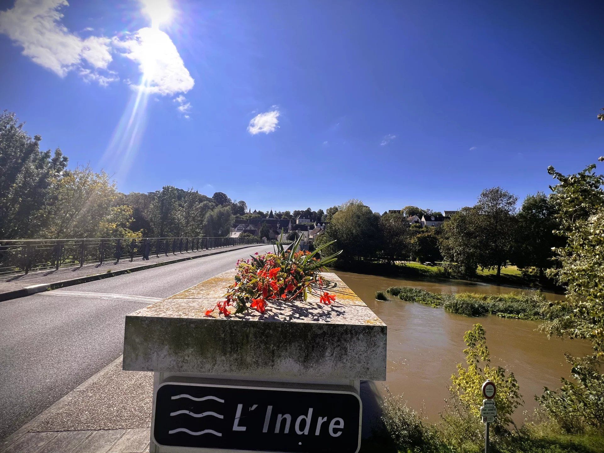 بيت في Azay-sur-Indre, Indre-et-Loire 12817735