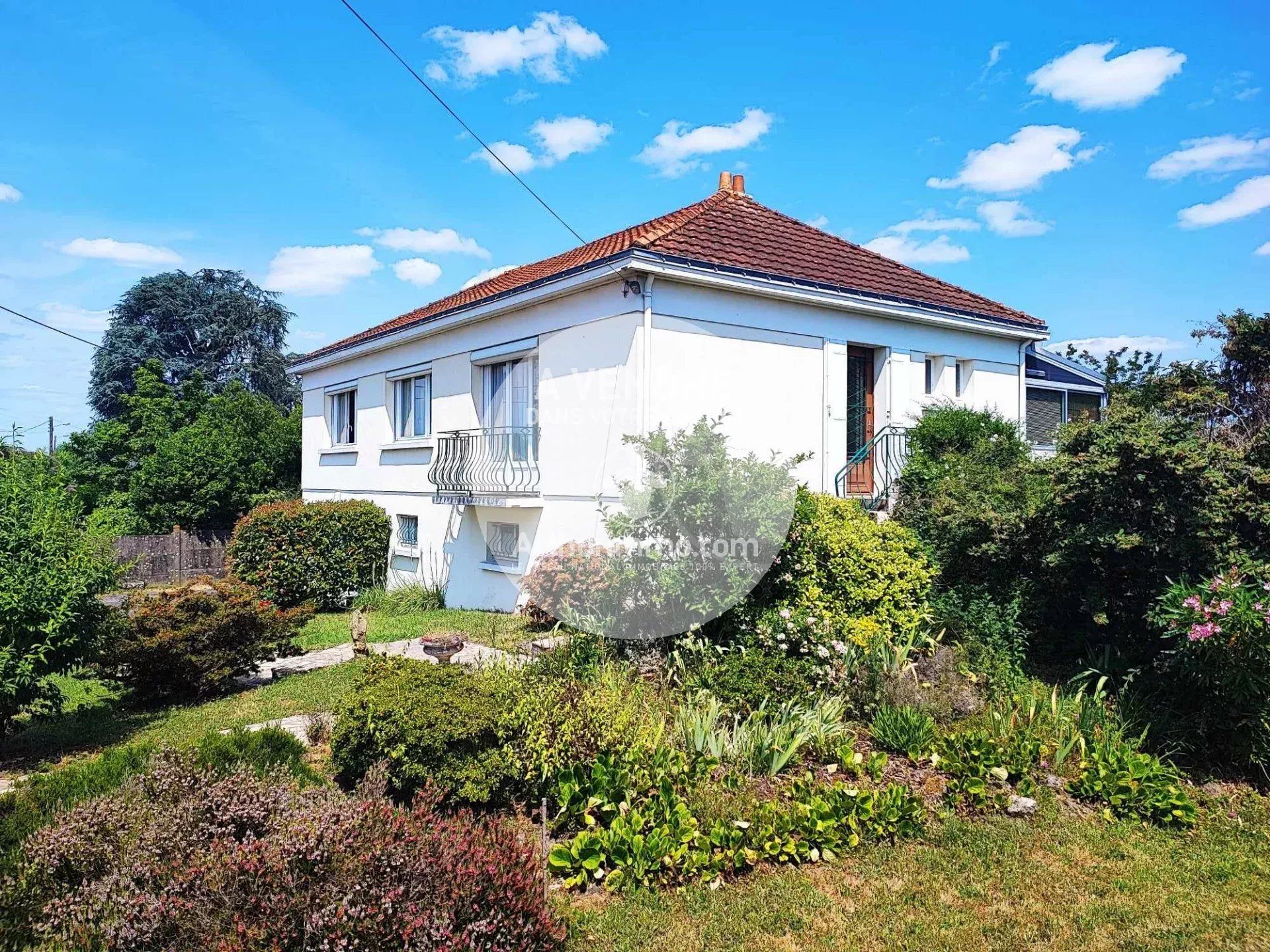 casa en Saint-Julien-de-Concelles, Loire-Atlantique 12817904