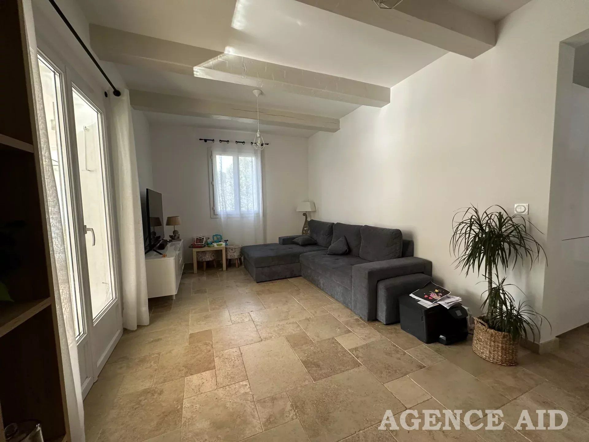 House in Cuges-les-Pins, Provence-Alpes-Cote d'Azur 12817923