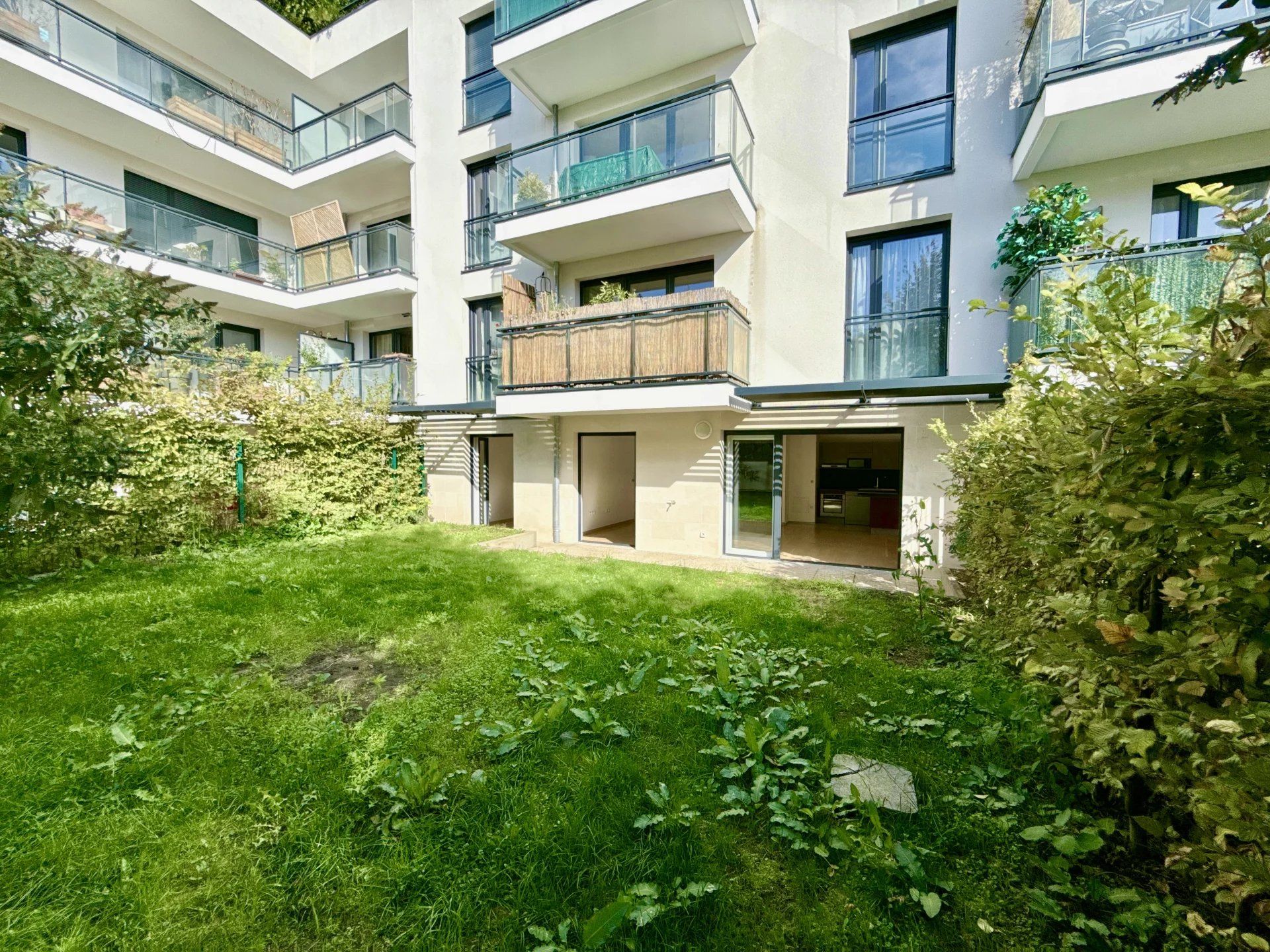 Кондоминиум в Vanves, Hauts-de-Seine 12818035