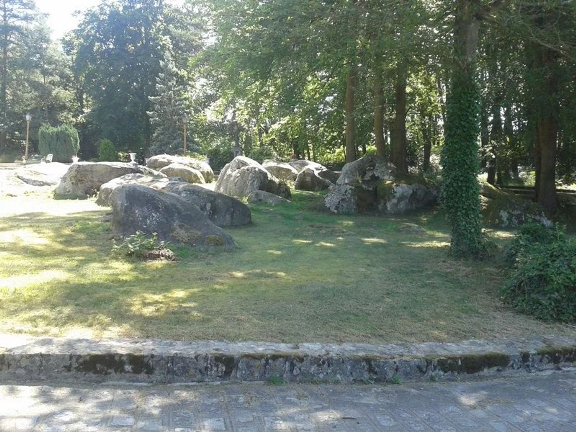 بيت في Fontainebleau, Seine-et-Marne 12818056