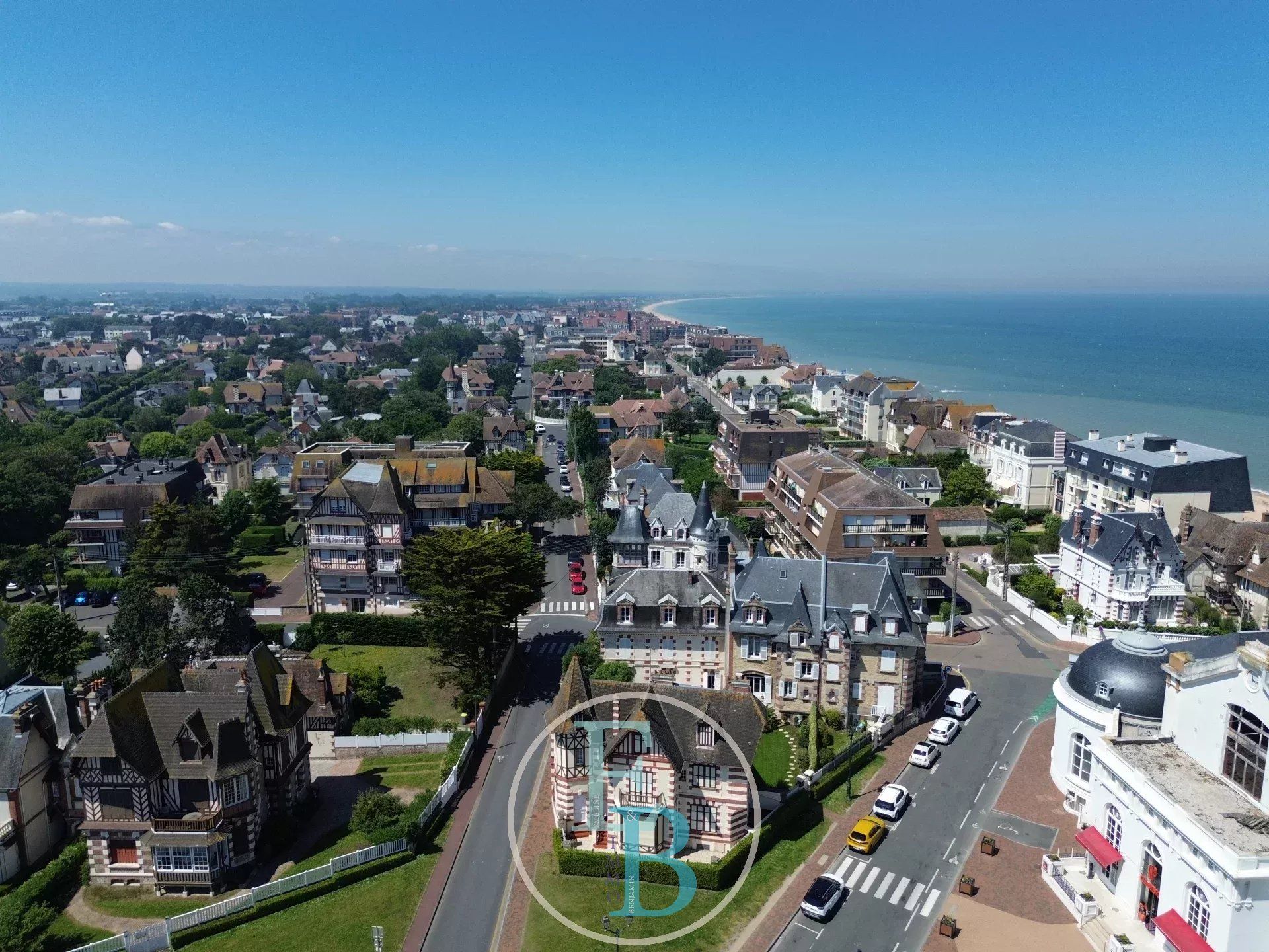 Condominio nel Cabourg, Calvados 12818071