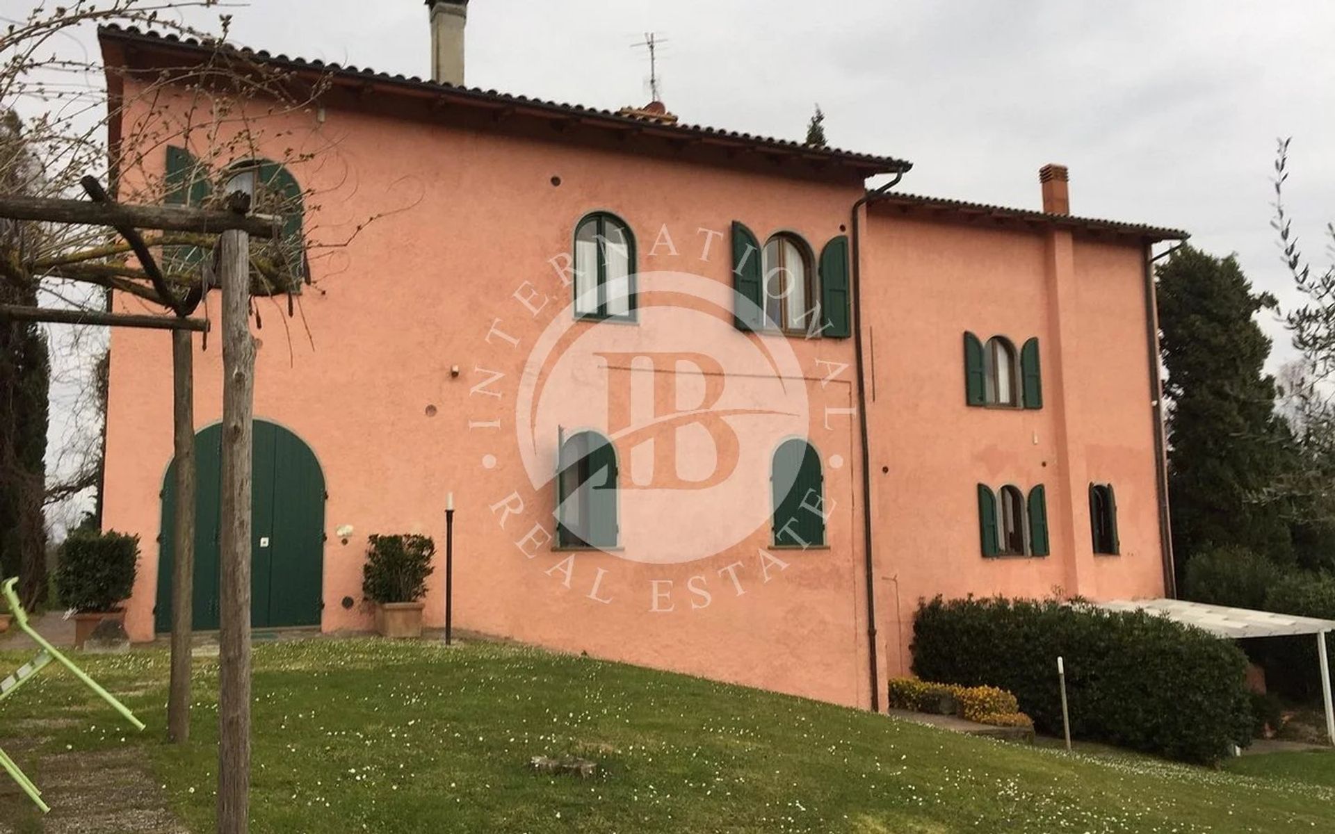 rumah dalam Montaione, Firenze 12818307