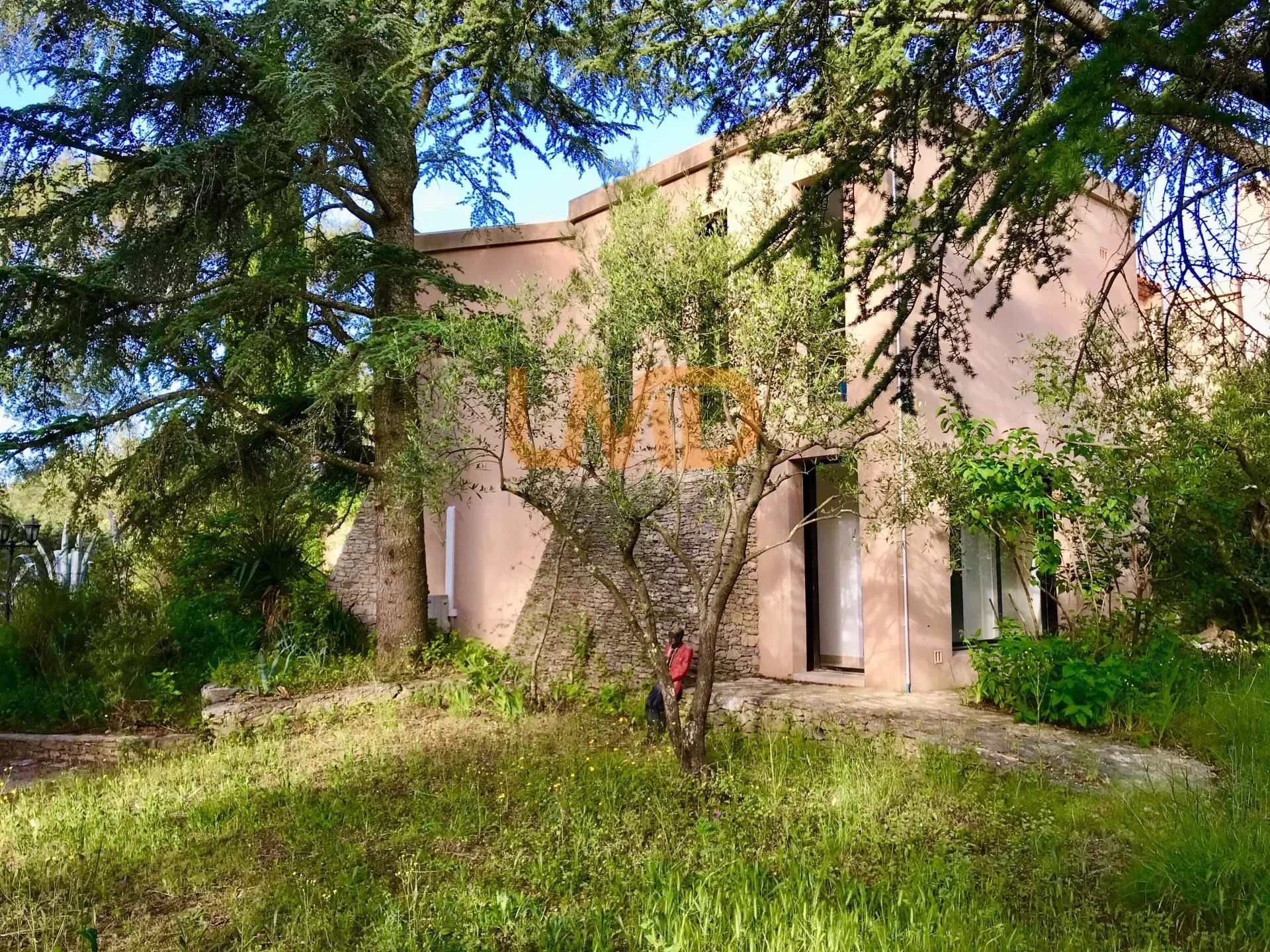 House in Nîmes, Gard 12818610