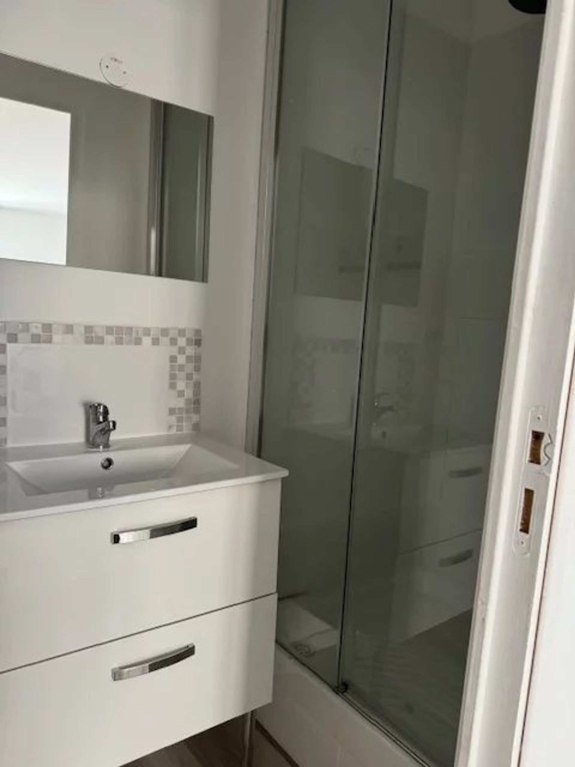 Osakehuoneisto sisään Draguignan, Provence-Alpes-Cote d'Azur 12818615