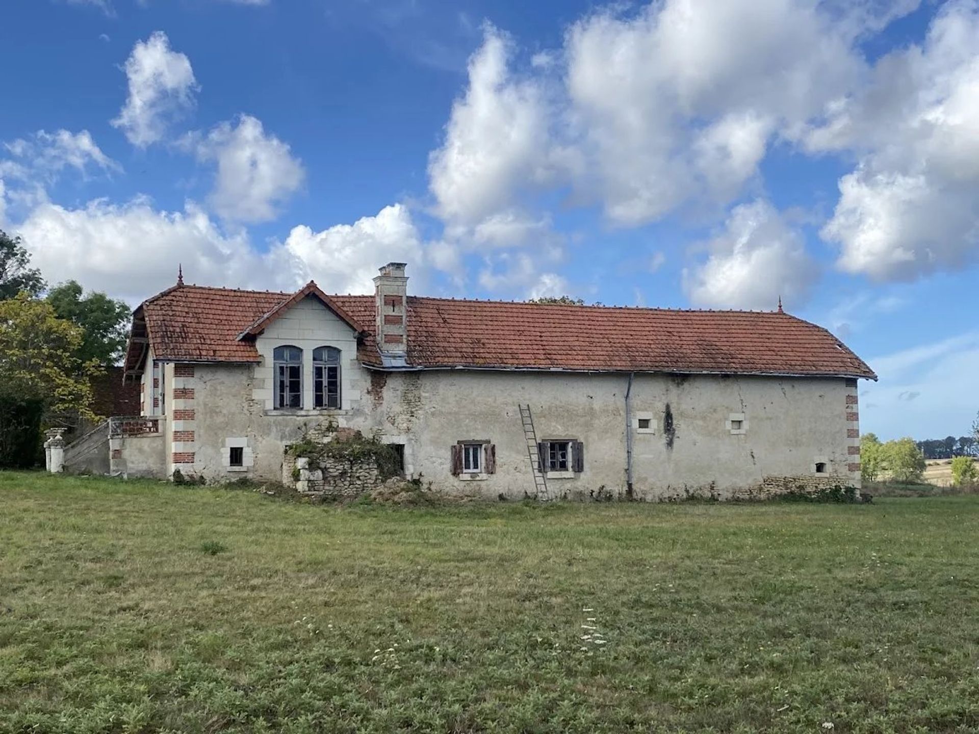 मकान में Loches, Indre-et-Loire 12818878