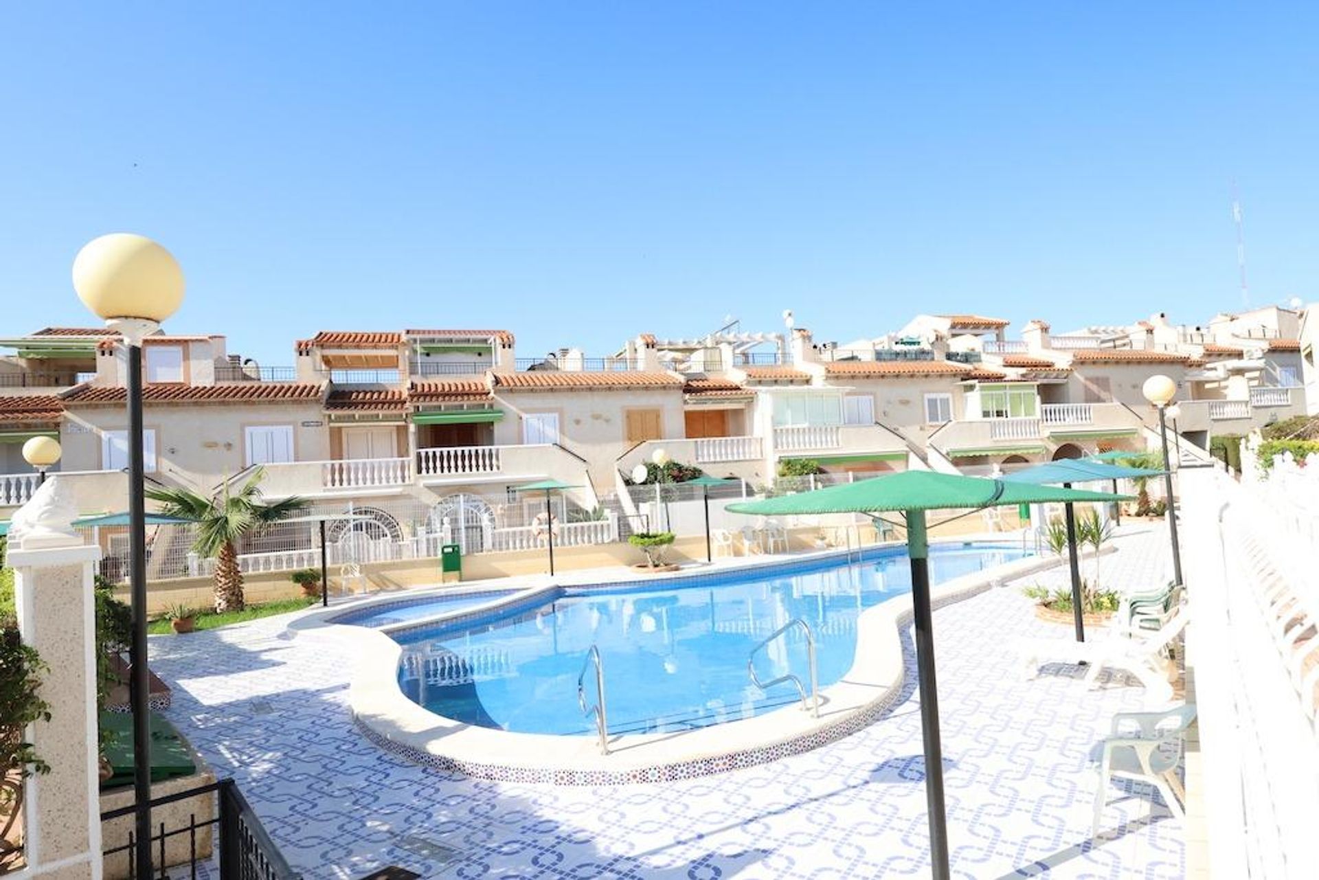 casa en Guardamar del Segura, Valencia 12819663