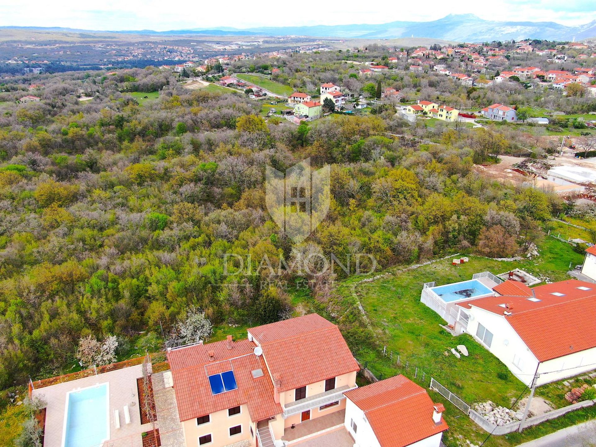 Tierra en Labin, Istria County 12820319