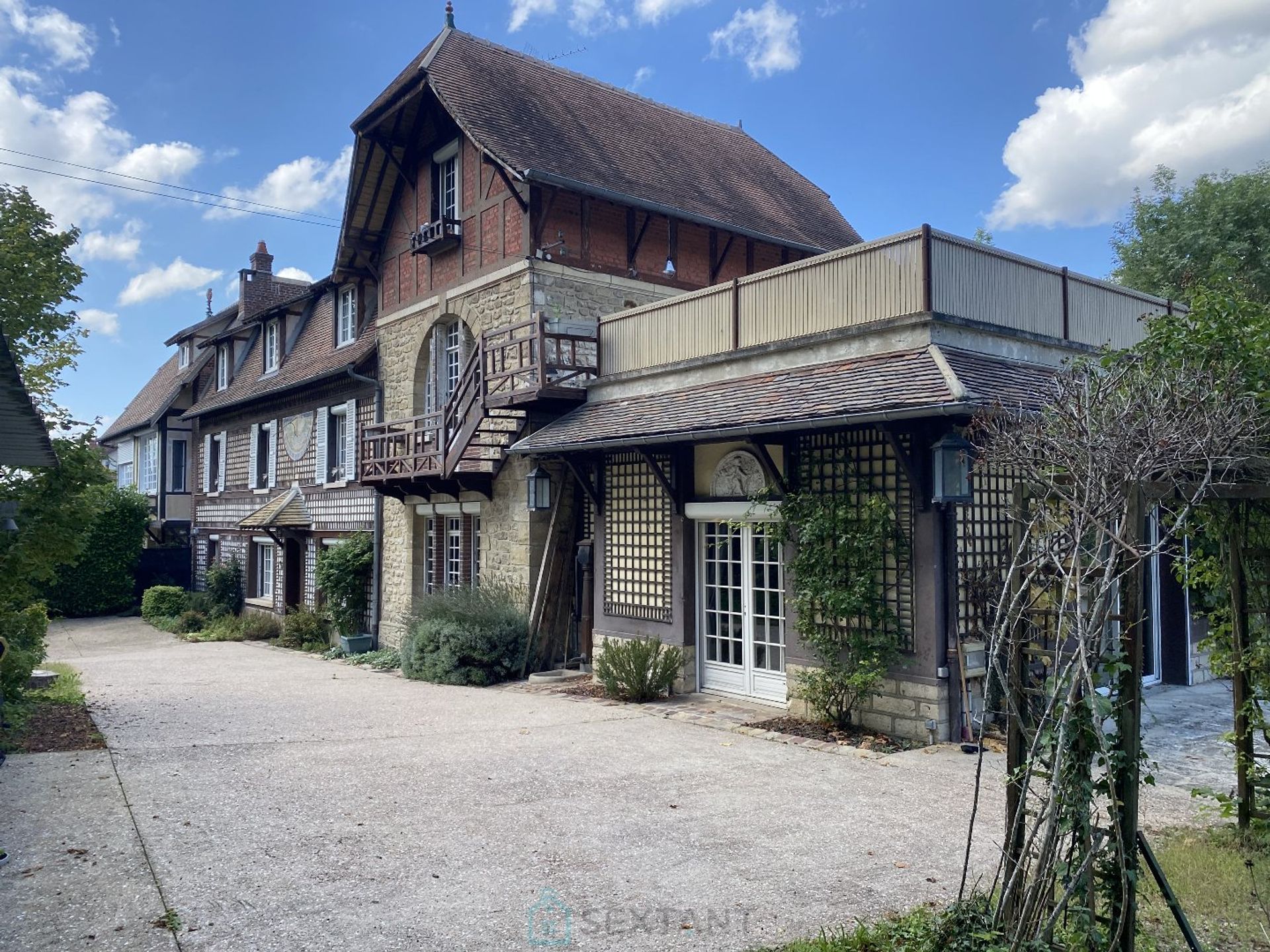 beboelse i Vétheuil, Île-de-France 12820406