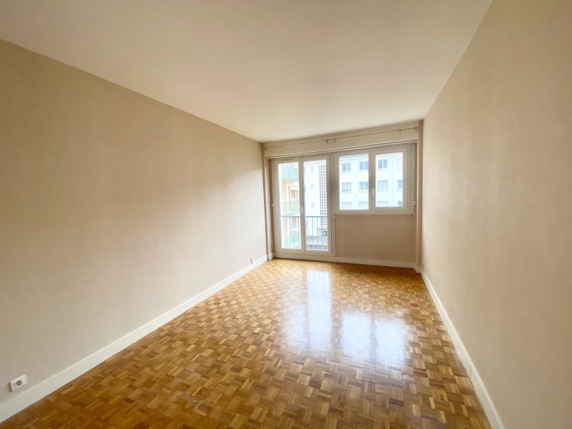 Condominio nel Le Vésinet, Yvelines 12821387