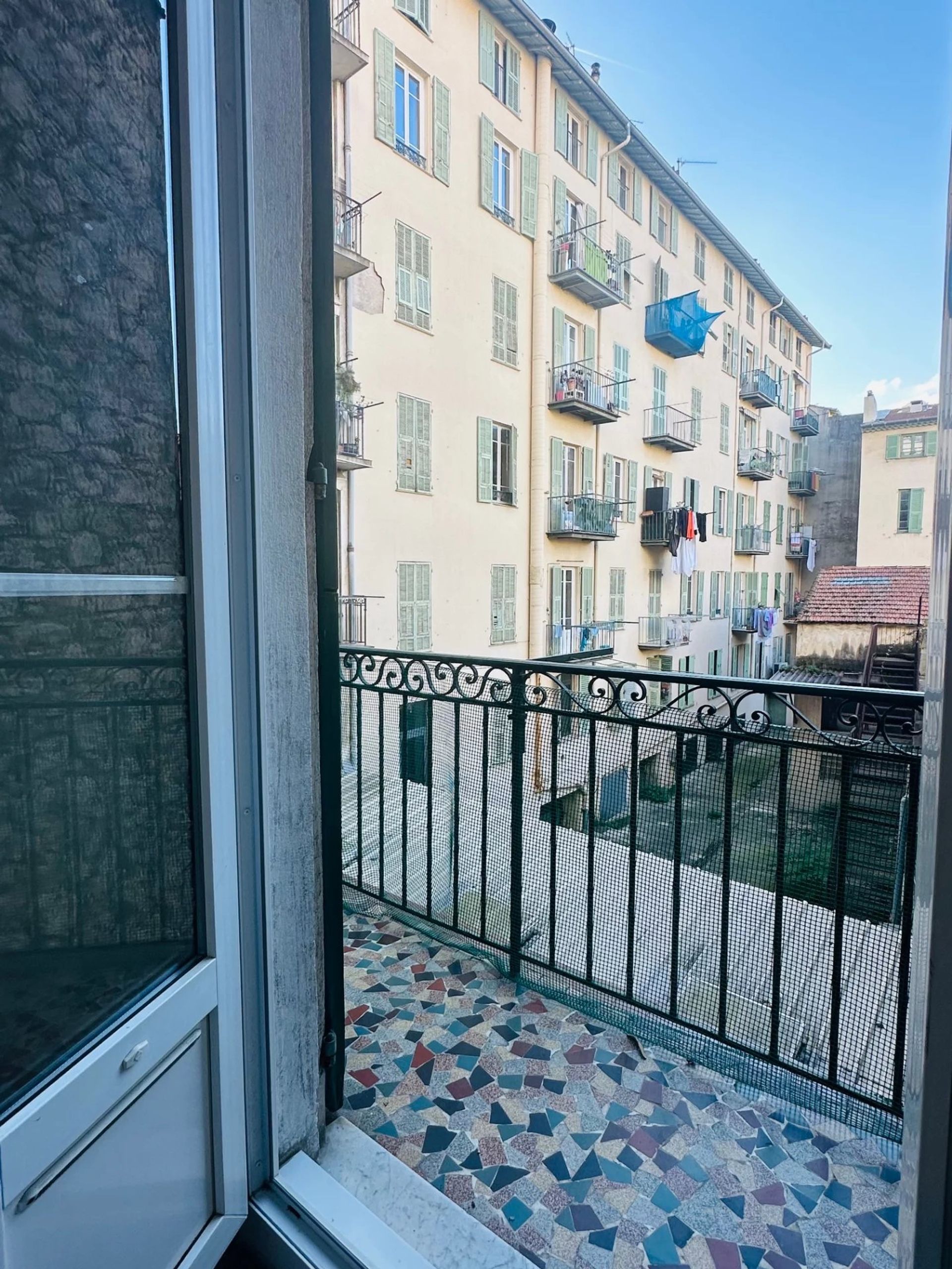 Condominium in Nice, Alpes-Maritimes 12821398