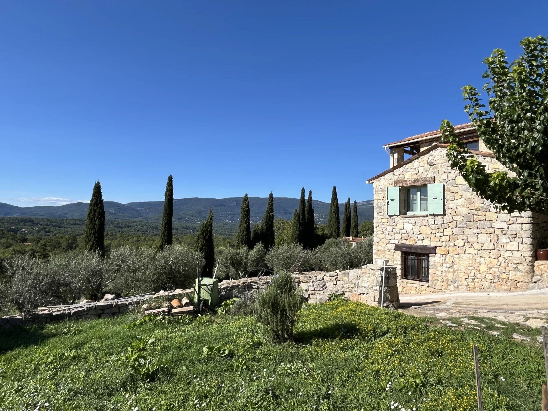 Andere im Fayence, Provence-Alpes-Côte d'Azur 12821417