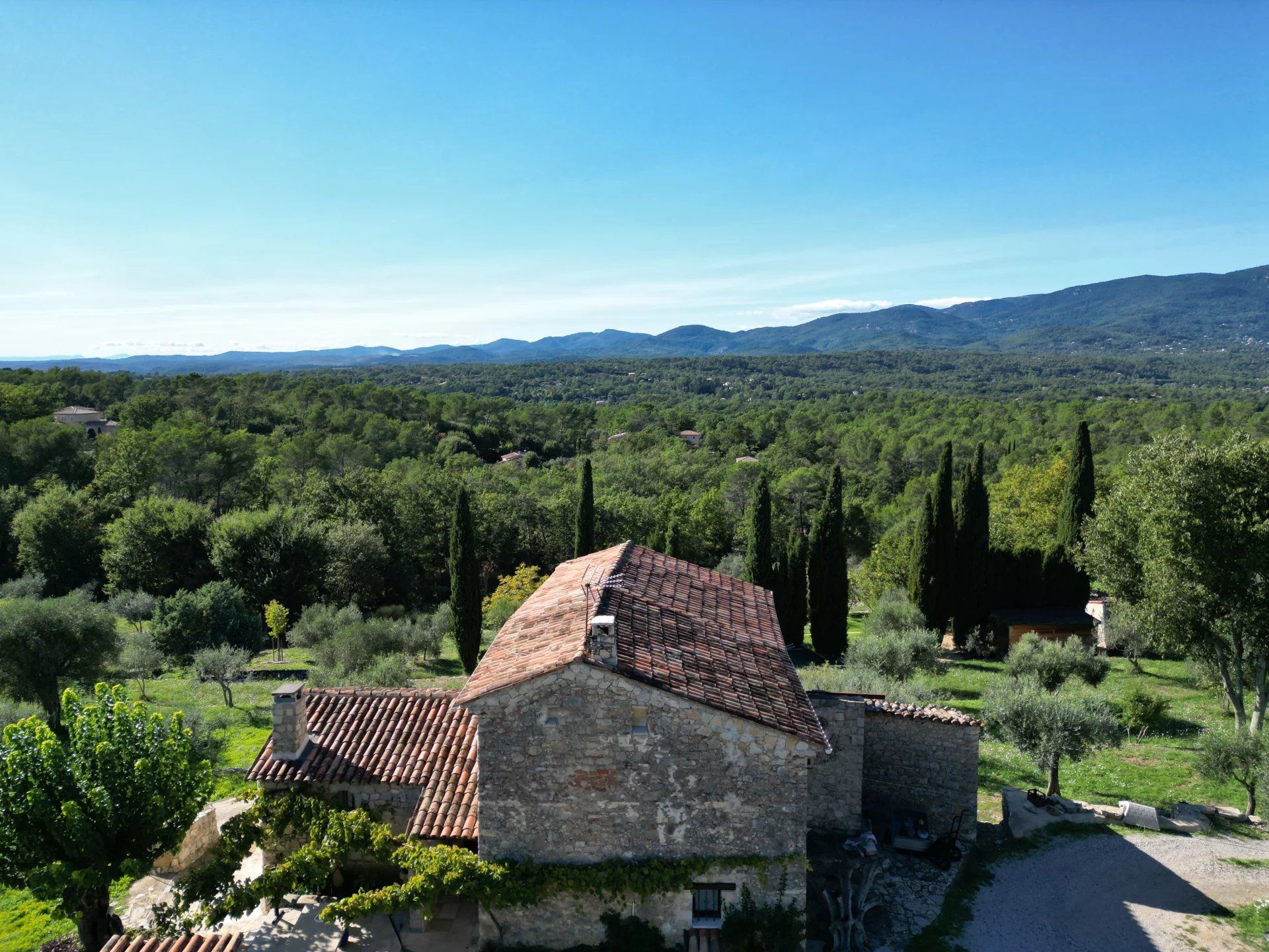 Andere im Fayence, Provence-Alpes-Côte d'Azur 12821417