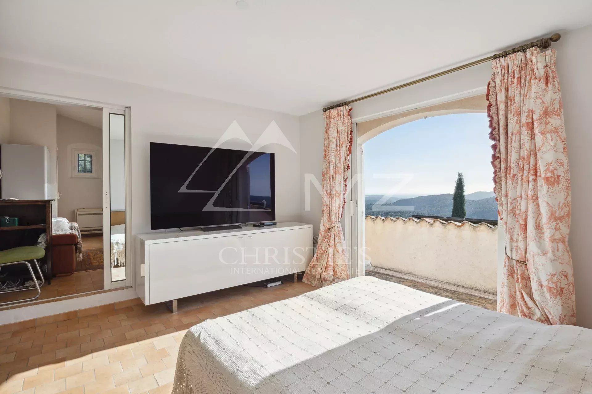 Hus i Cabris, Alpes-Maritimes 12822692