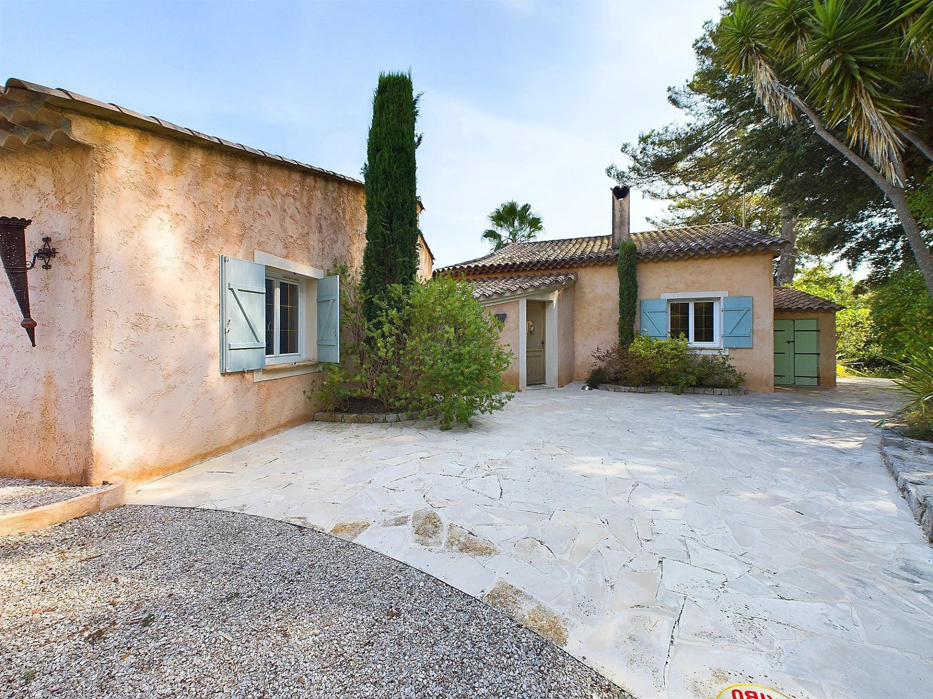 casa no Roquefort-les-Pins, Alpes-Maritimes 12822696