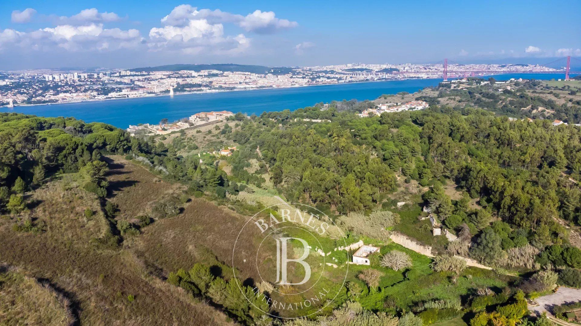 Land in Trafaria, Setubal 12822810