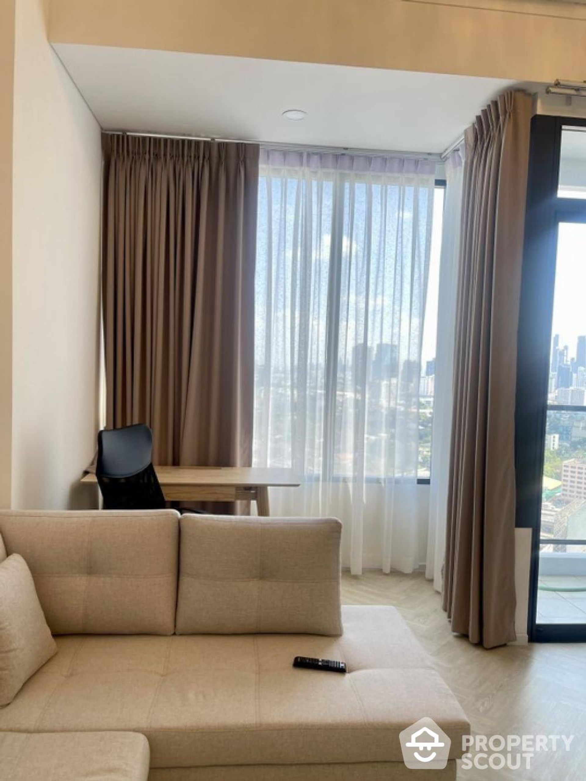 Condominio nel Ban Na canzone, Krung Thep Maha Nakhon 12823290