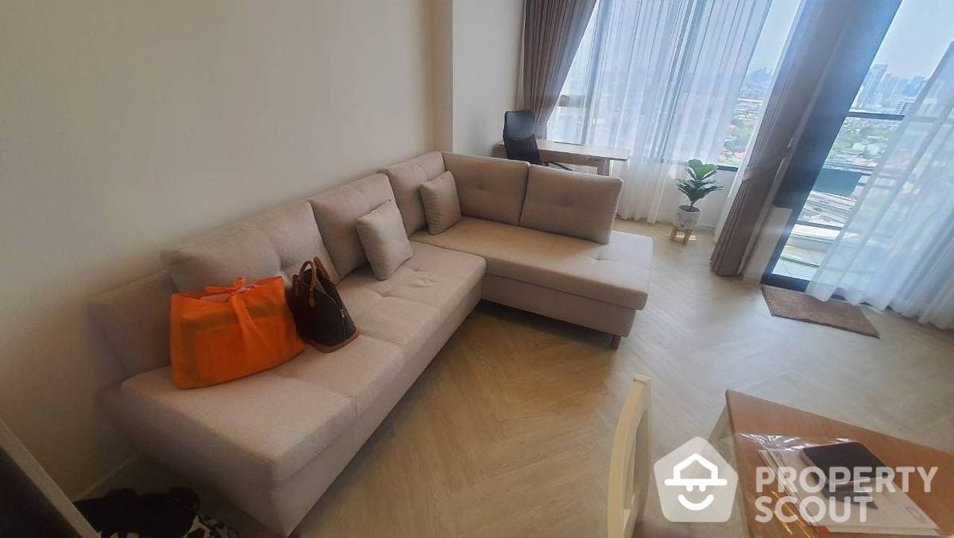 Condominio nel Ban Na canzone, Krung Thep Maha Nakhon 12823290