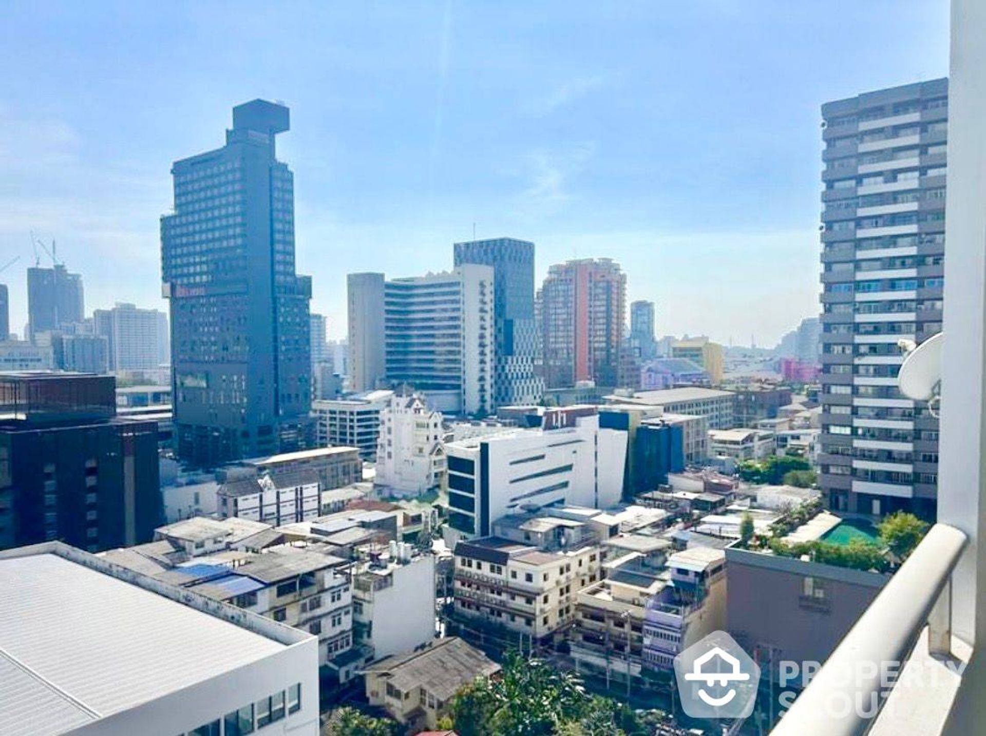 Osakehuoneisto sisään , Krung Thep Maha Nakhon 12823331