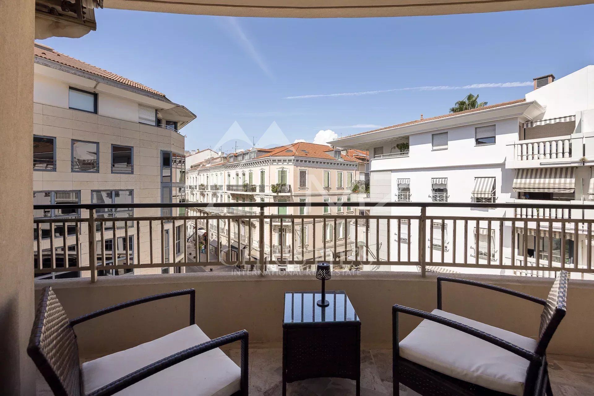 Condominium dans Cannes, Alpes-Maritimes 12823460