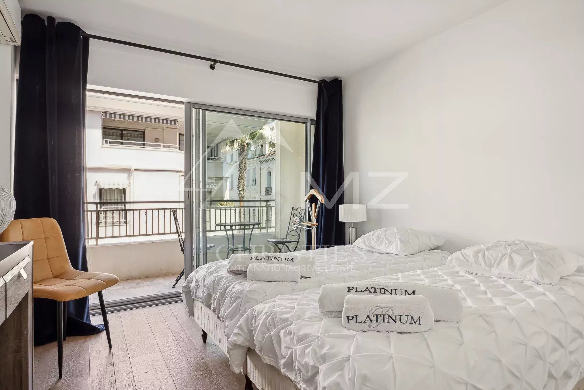 Condominium dans Cannes, Alpes-Maritimes 12823460