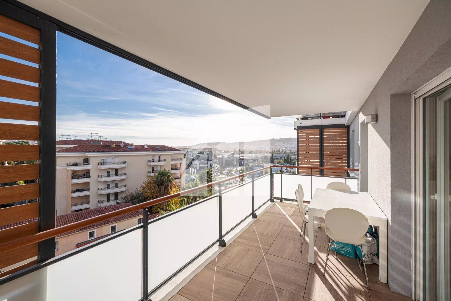 Condominium in Saint-Isidore, Provence-Alpes-Cote d'Azur 12823466