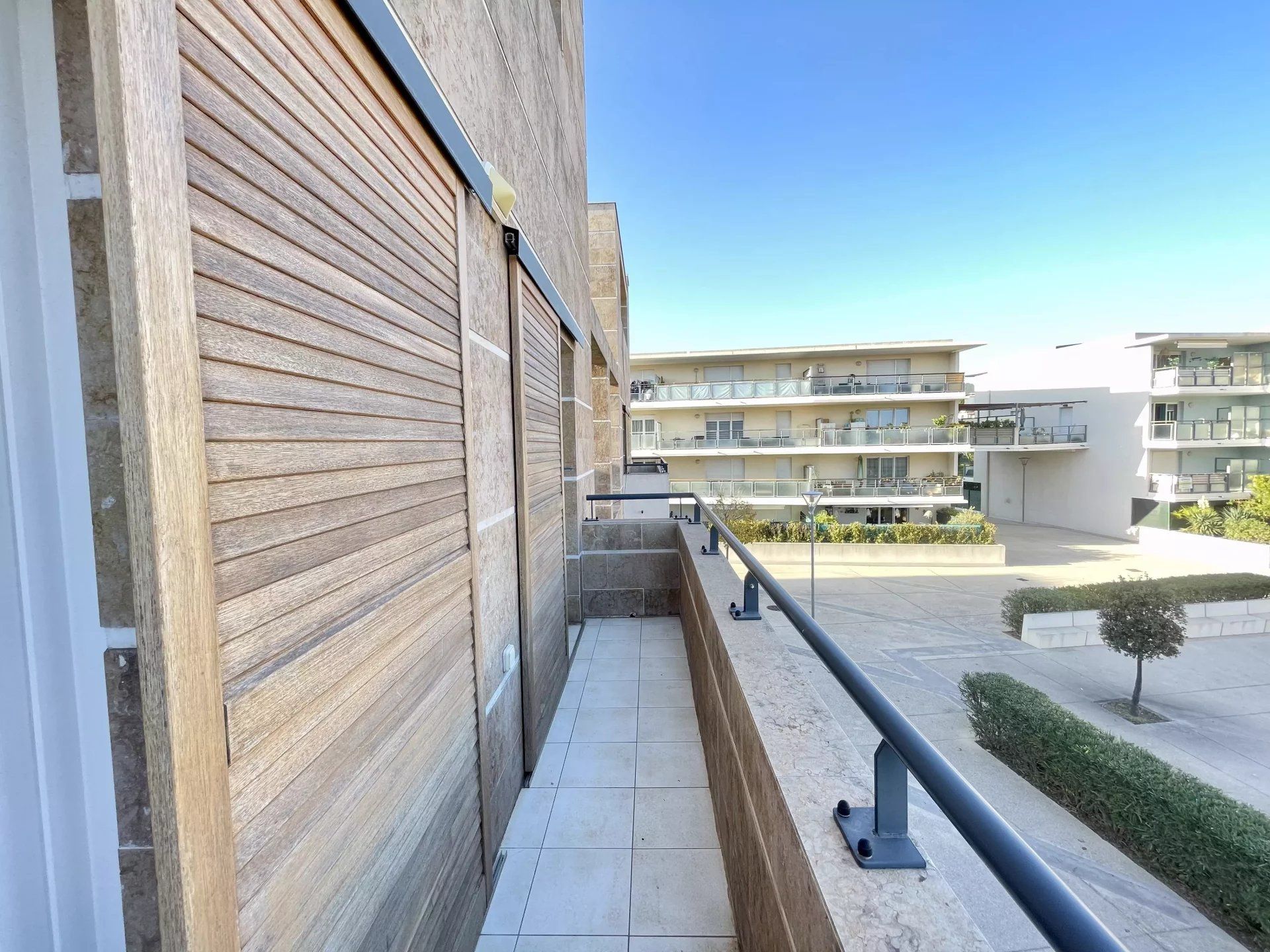 Condominium in La Ciotat, Bouches-du-Rhône 12823485