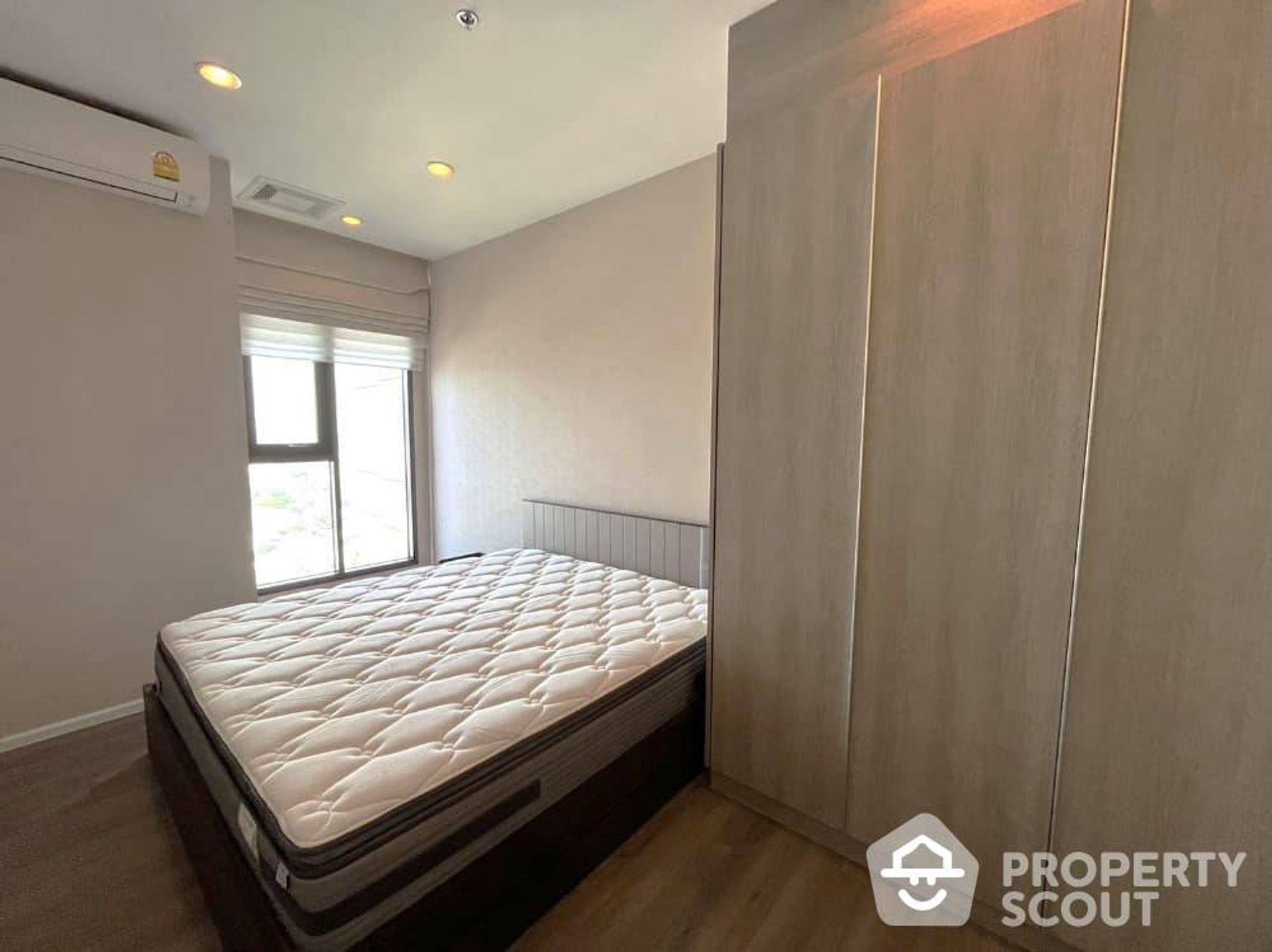 Condominium in , Krung Thep Maha Nakhon 12824148