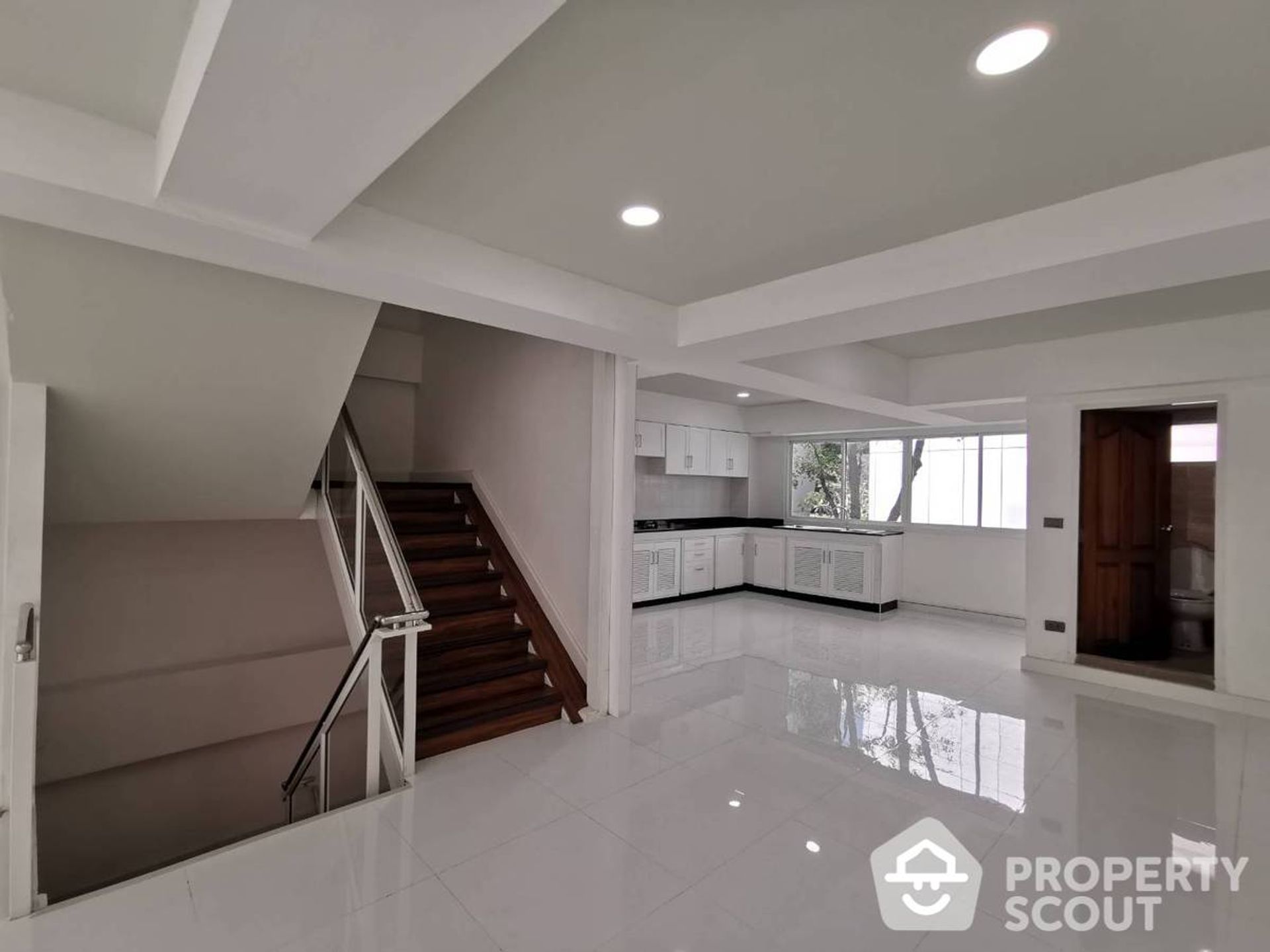 casa en Khlong Toei, Krung Thep Maha Nakhon 12824151