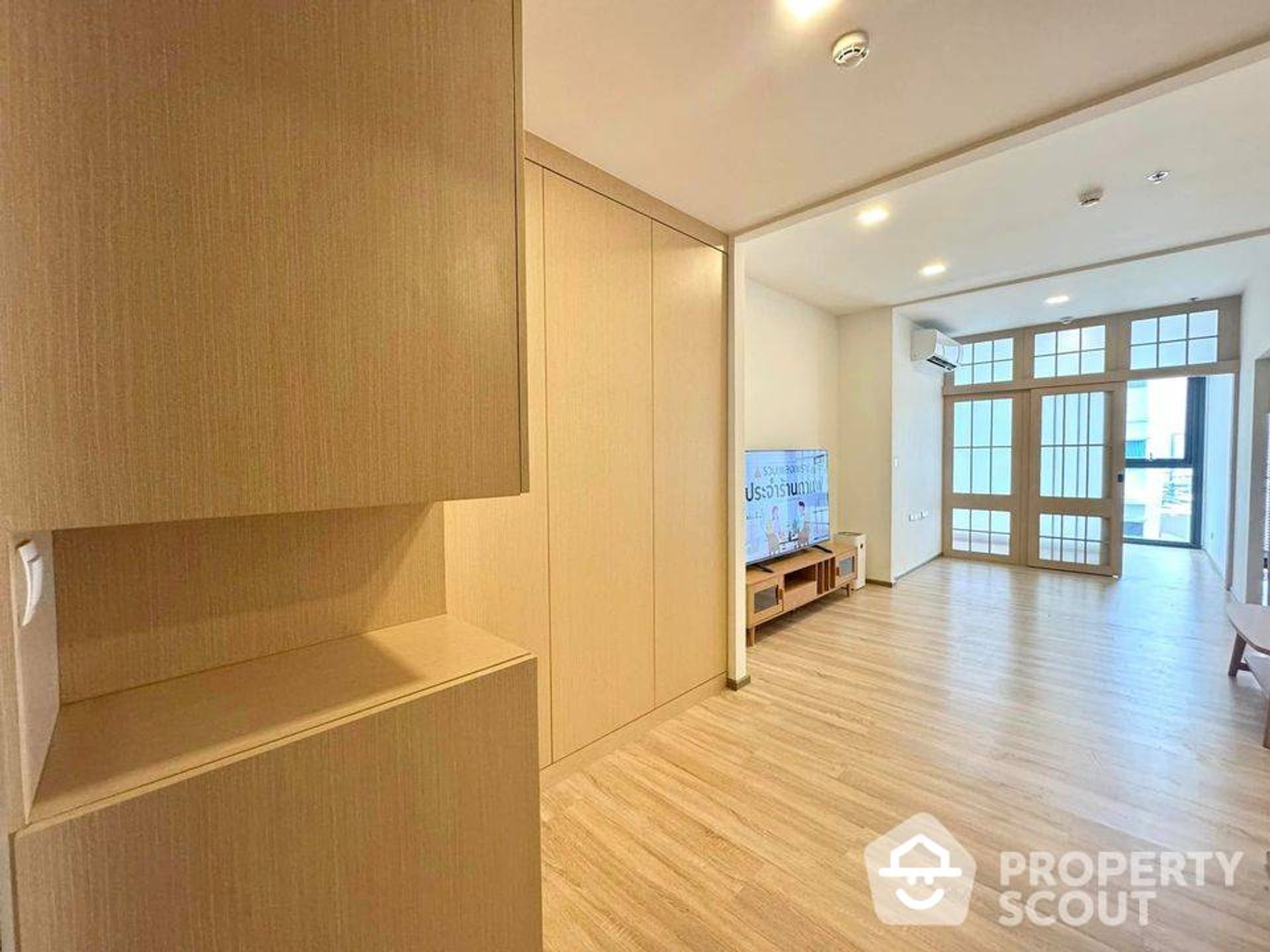 Condominium in Ratchathewi, Krung Thep Maha Nakhon 12824193