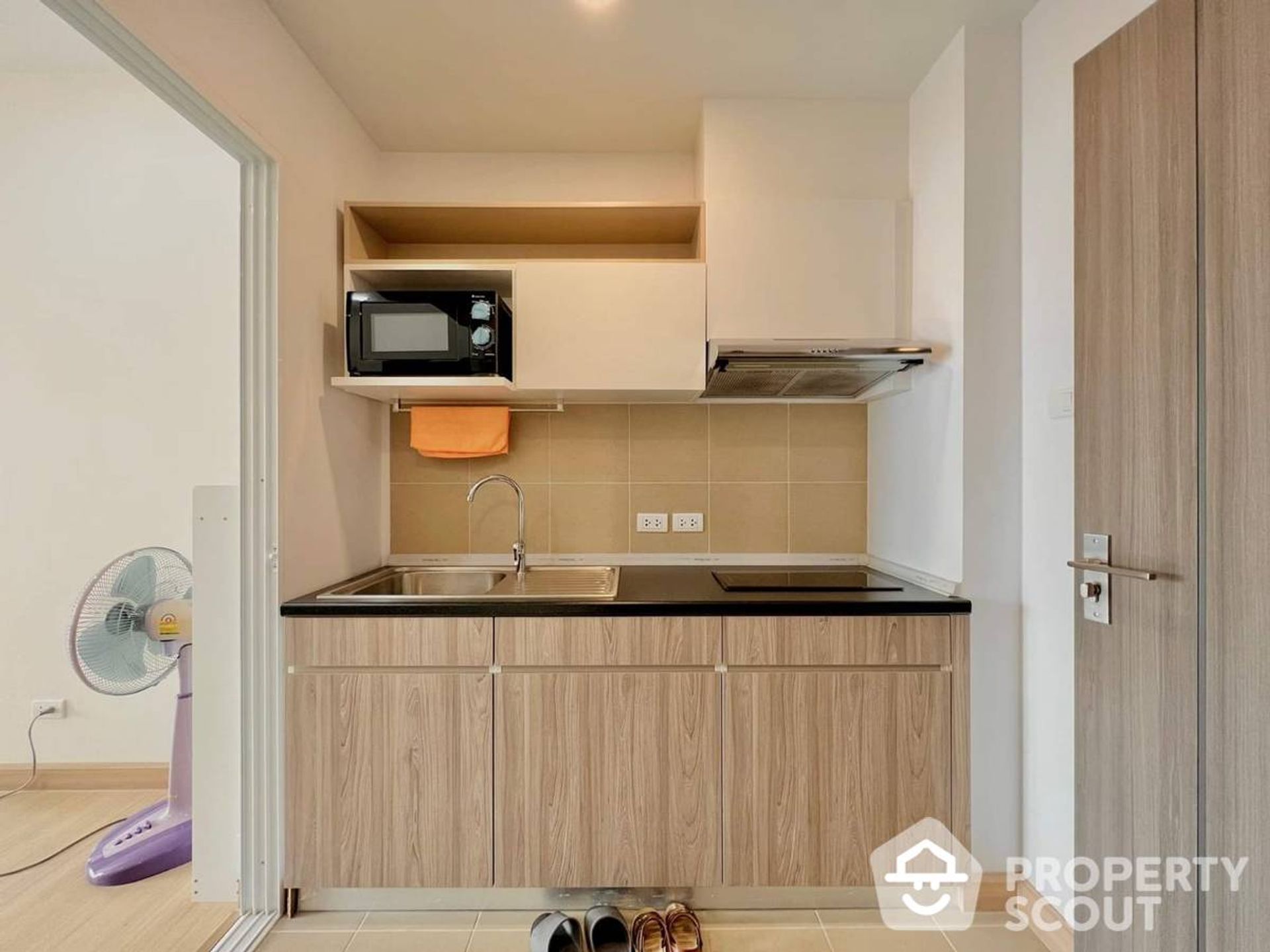 Condominio en Thonburi, Krung Thep Maha Nakhon 12824267