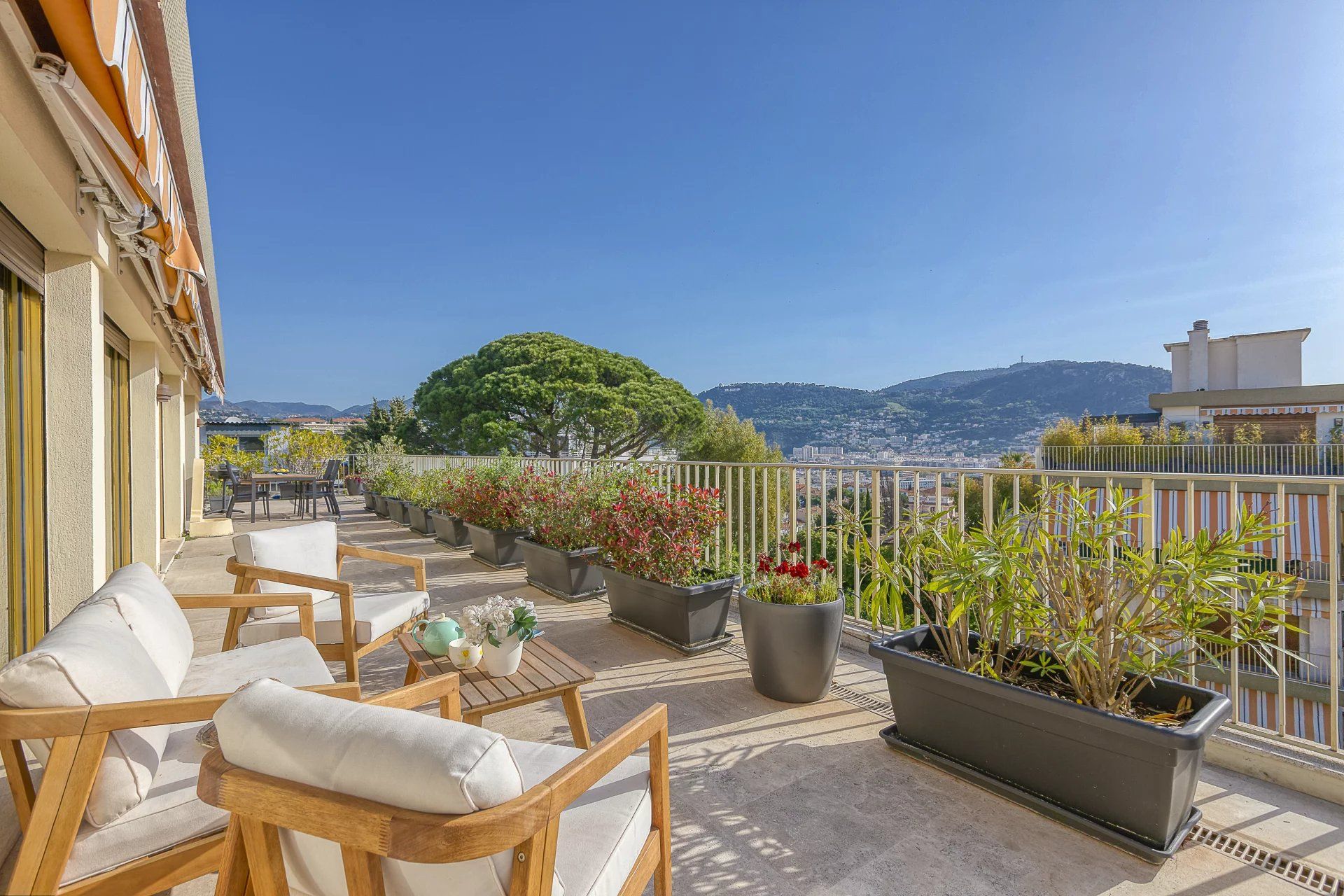 Residential in Nice, Alpes-Maritimes 12824471