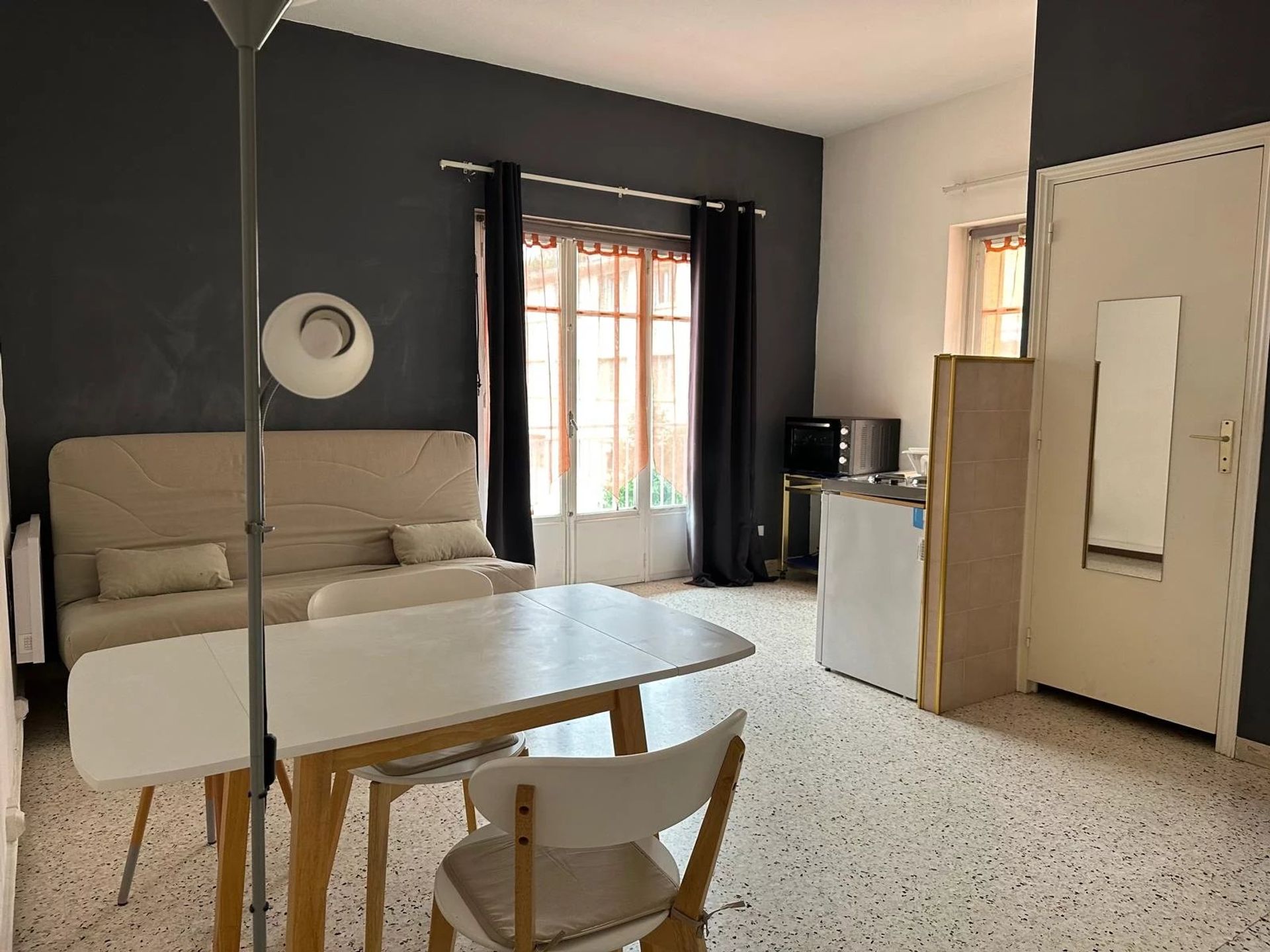 Condominio nel Saint-André-de-la-Roche, Provenza-Alpi-Costa Azzurra 12824515