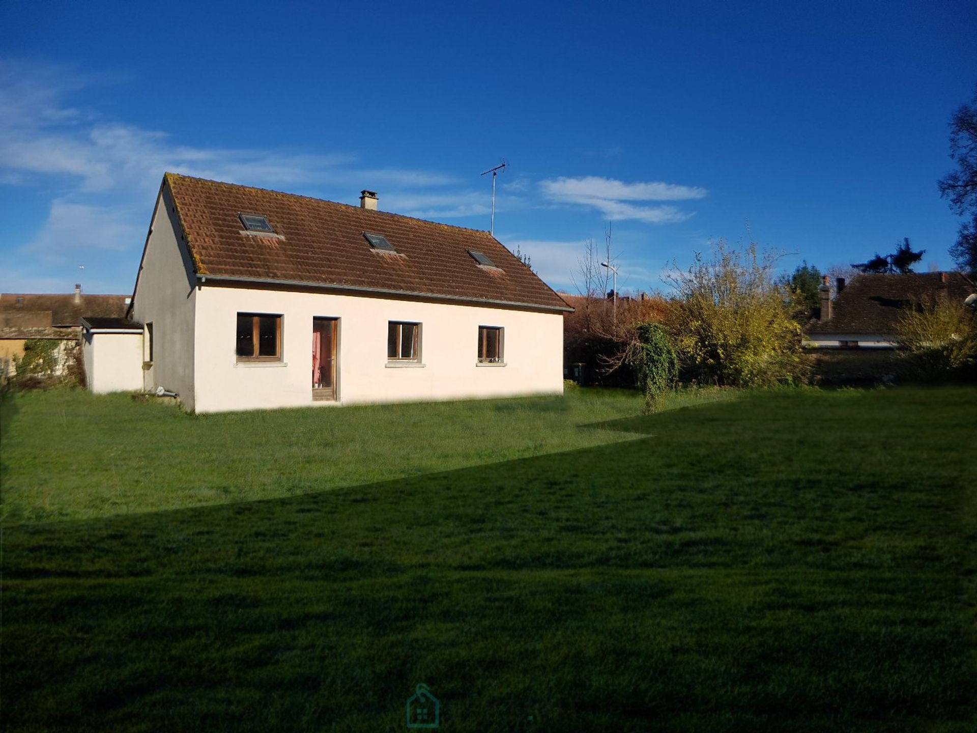 سكني في Fontaine-sous-Jouy, Normandy 12824883