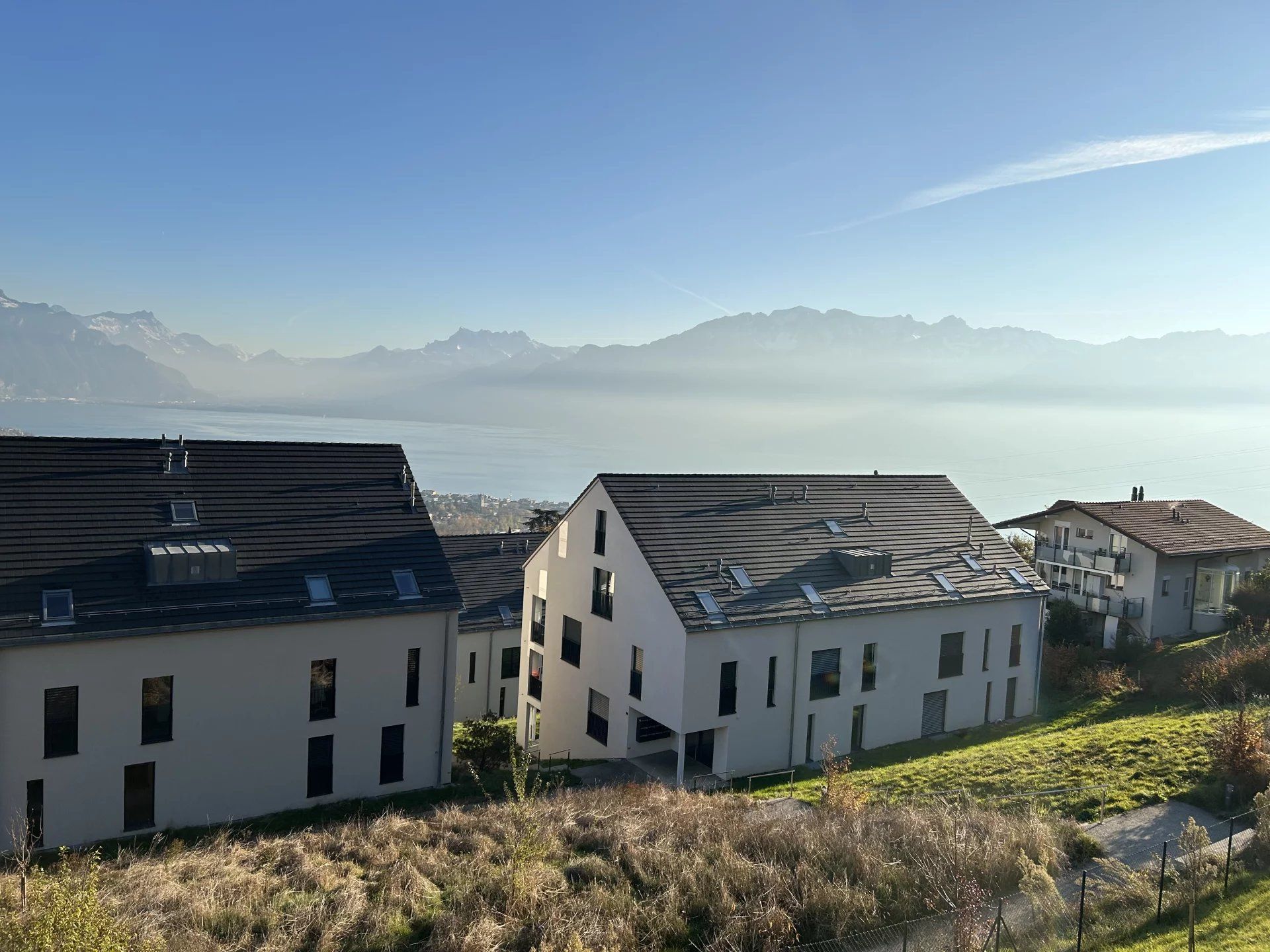 Κατοικητικός σε Corsier-sur-Vevey, District de la Riviera-Pays-d'Enhaut 12825362