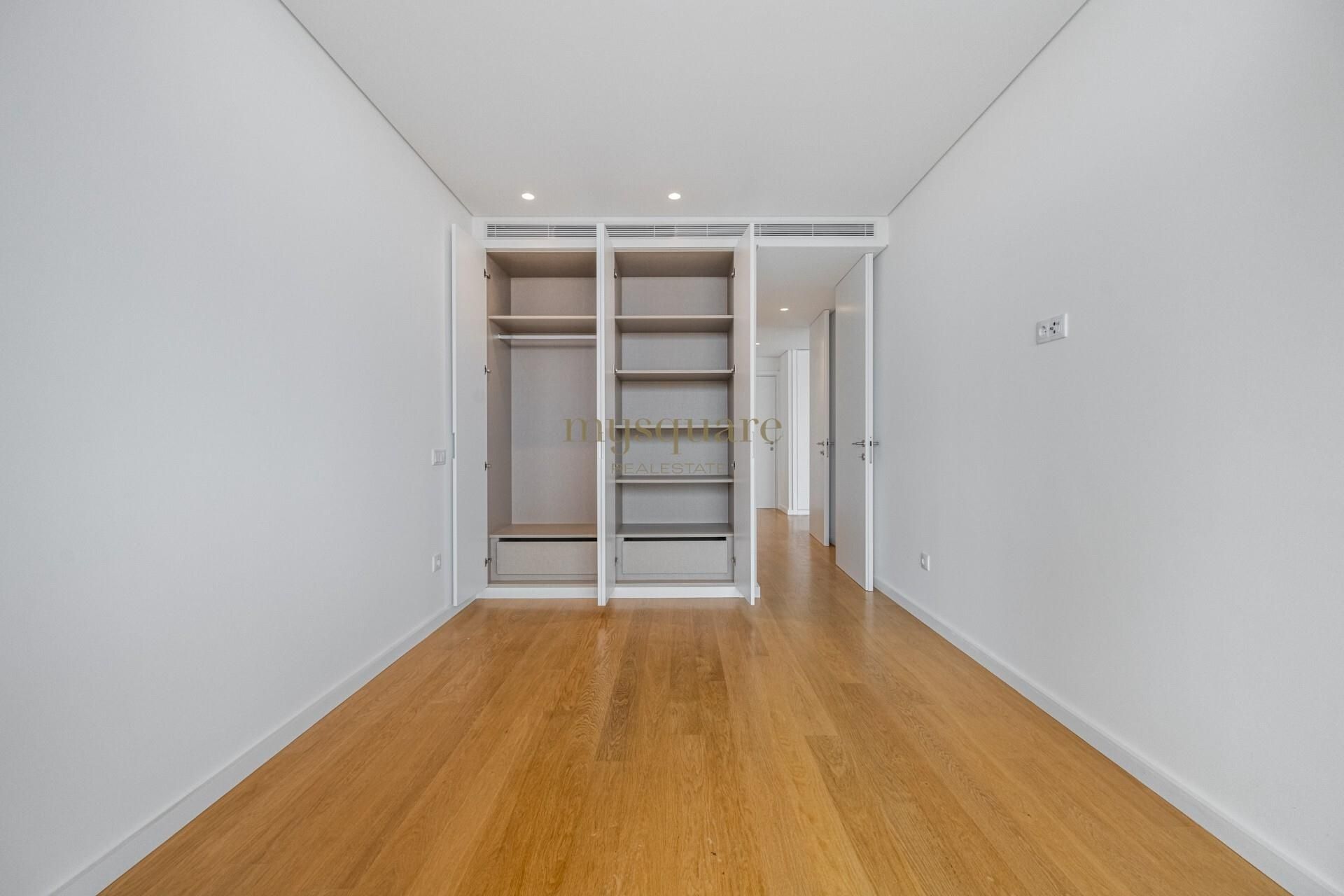 公寓 在 Vila Nova de Gaia, Porto District 12825588