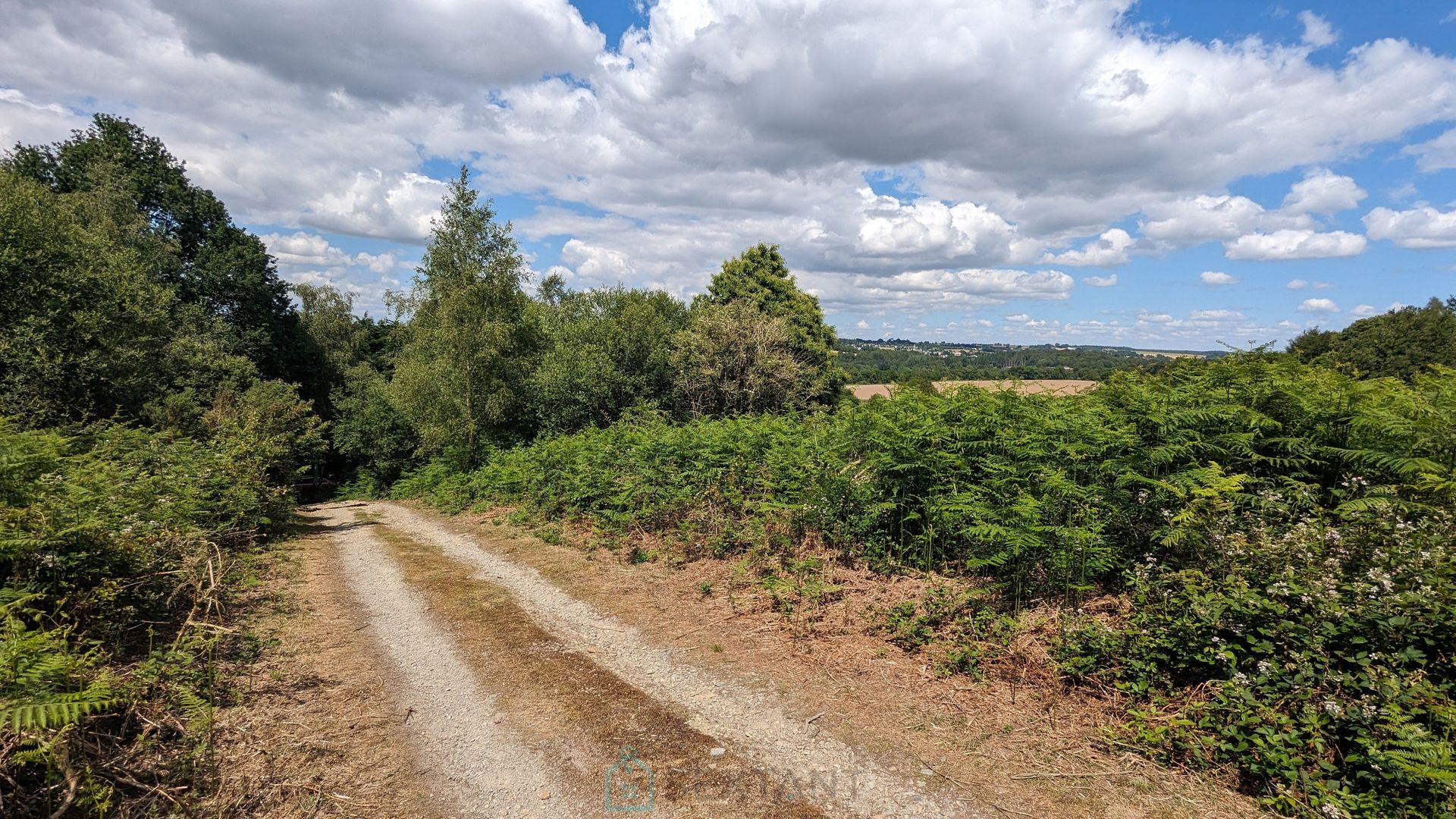 rumah dalam Camors, Brittany 12825593