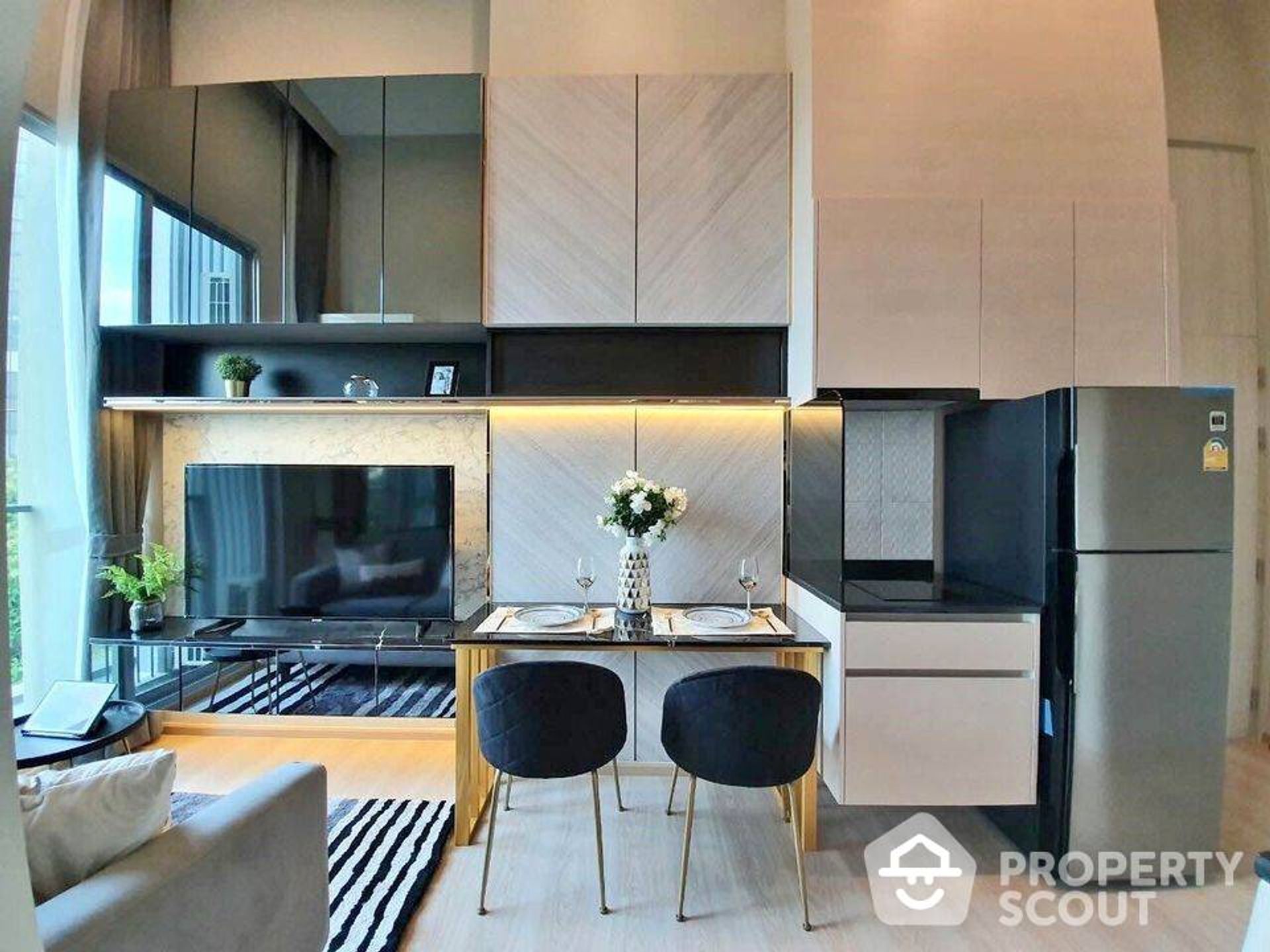 Condominium in Ban Na Song, Krung Thep Maha Nakhon 12825896