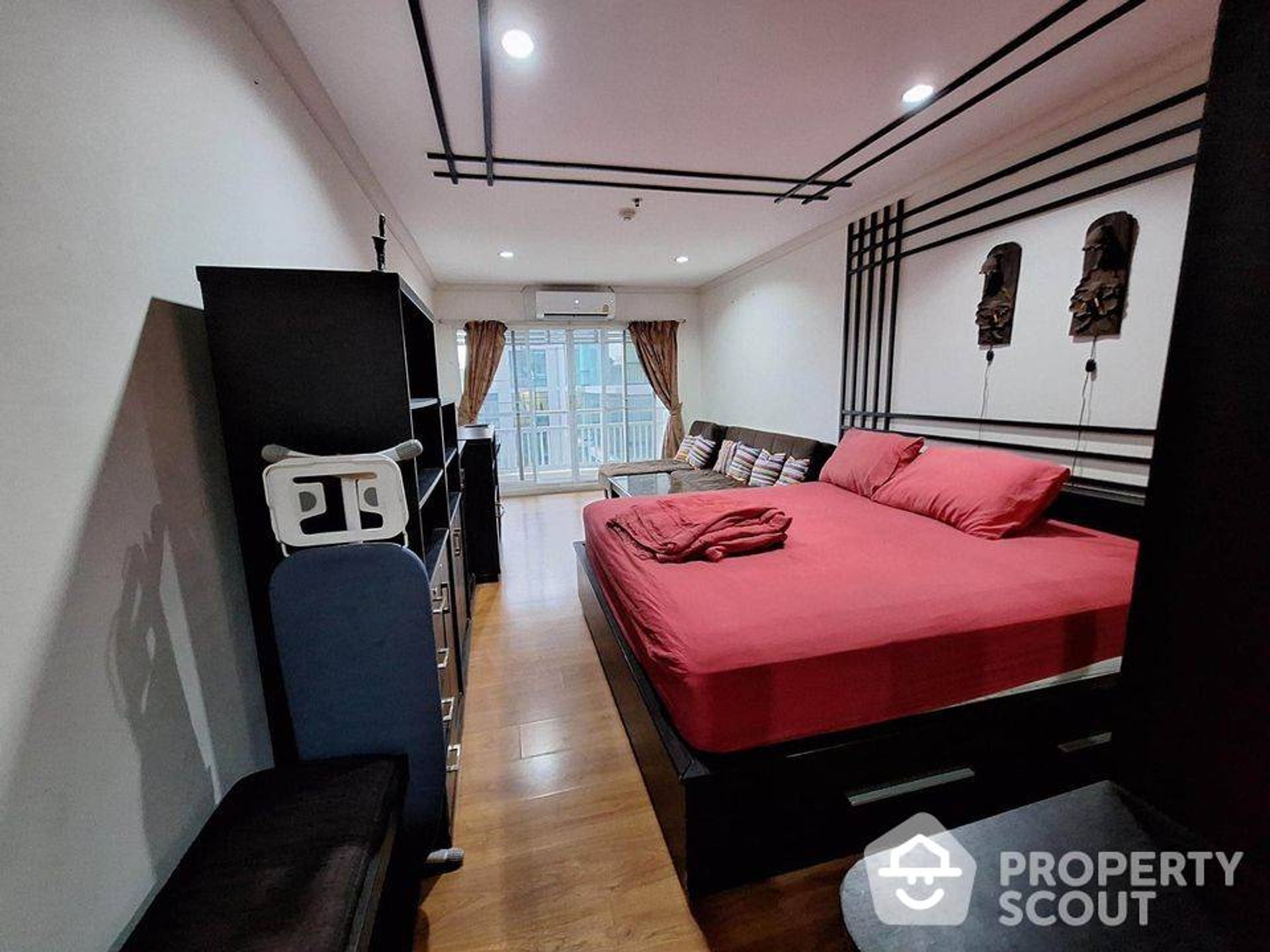 Condominium in Ban Na Song, Krung Thep Maha Nakhon 12825901