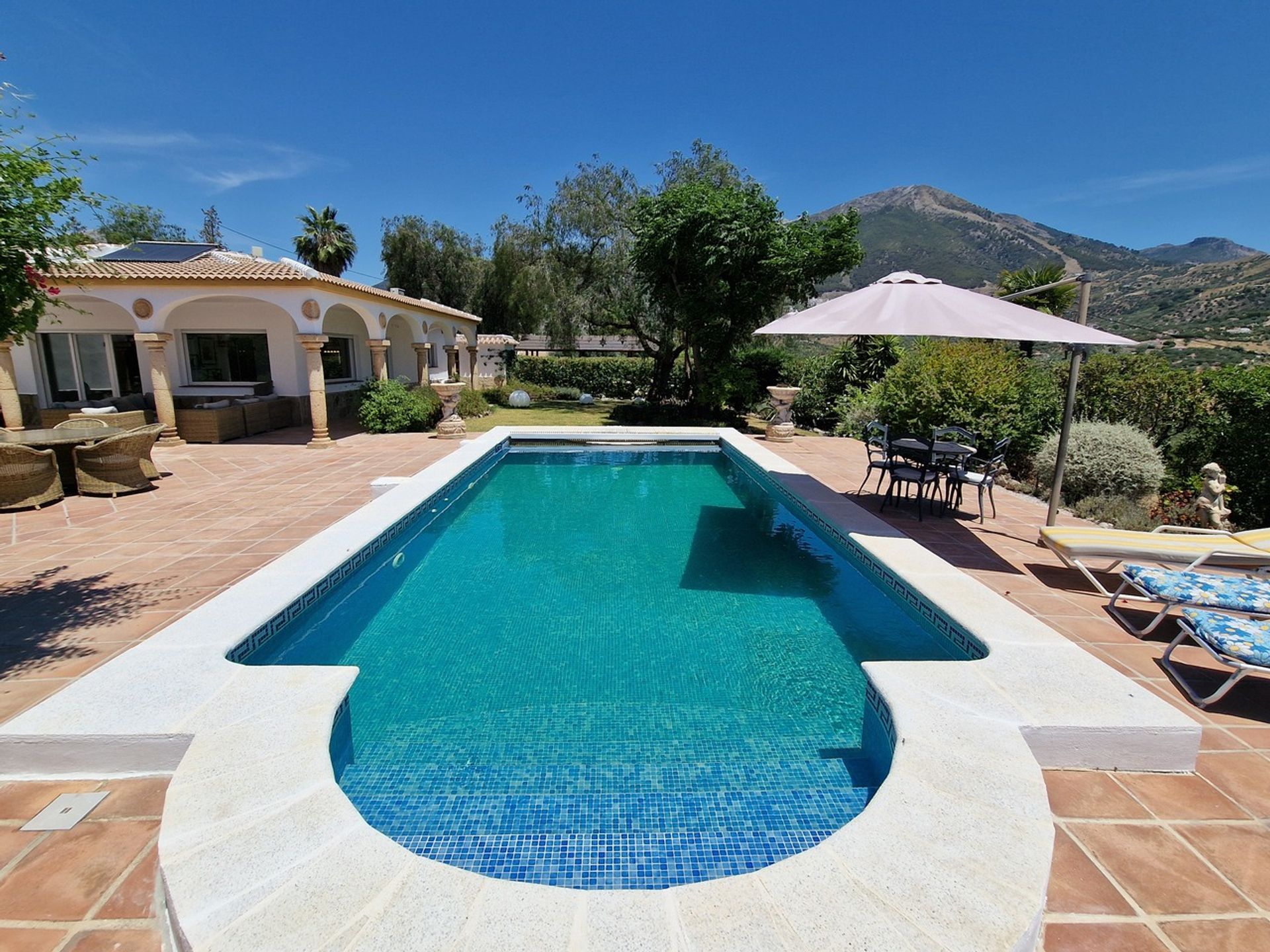 House in Alcaucín, Andalucía 12826150