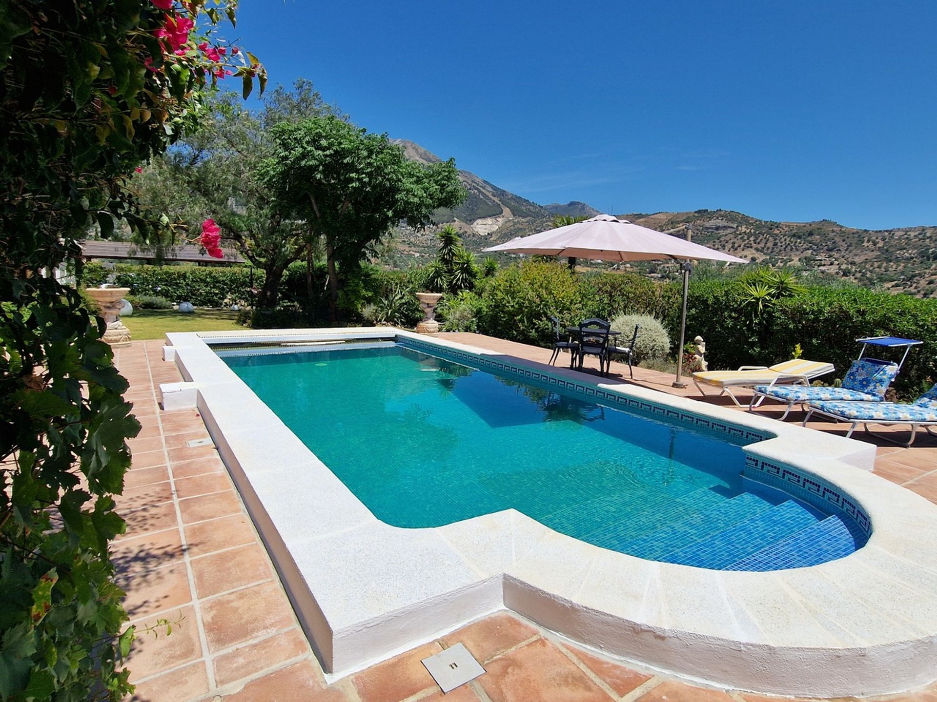 House in Alcaucín, Andalucía 12826150