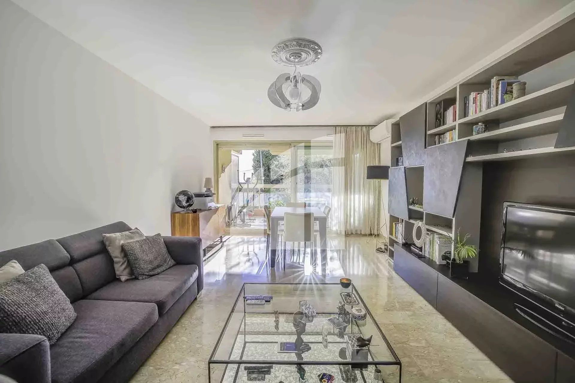 Condominio en Nice, Alpes-Maritimes 12826550