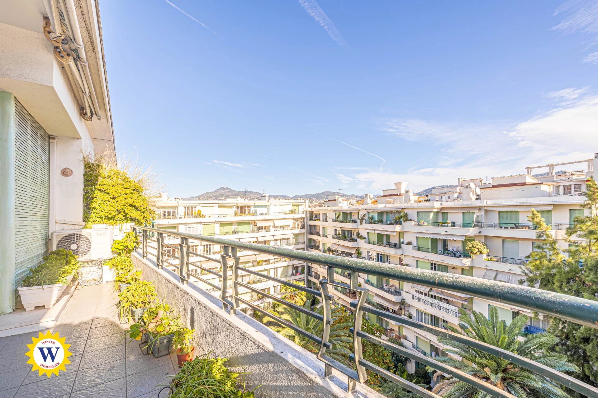 Condominium in Leuk, Provence-Alpes-Côte d'Azur 12826583