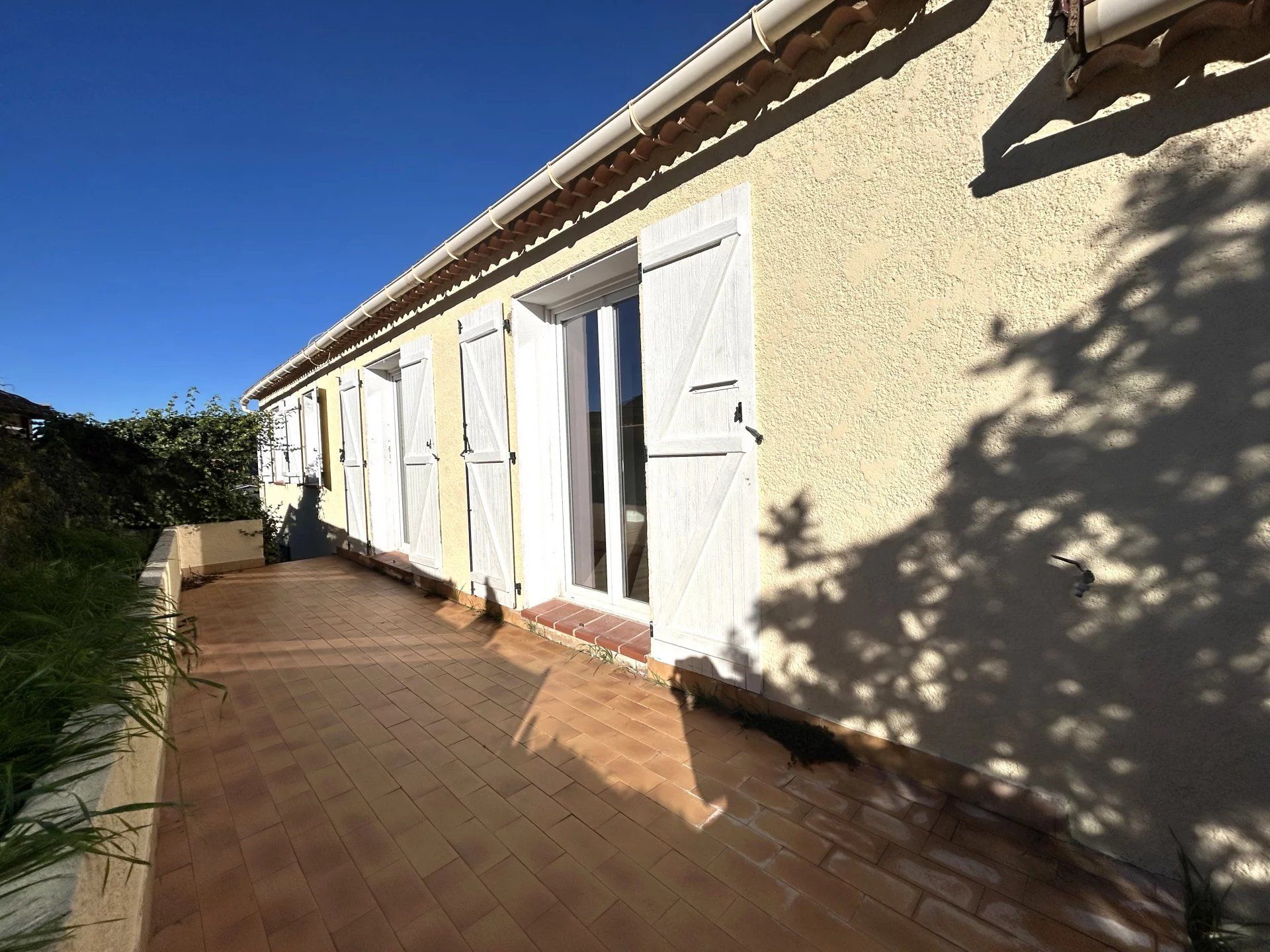 House in Rocbaron, Provence-Alpes-Cote d'Azur 12826603