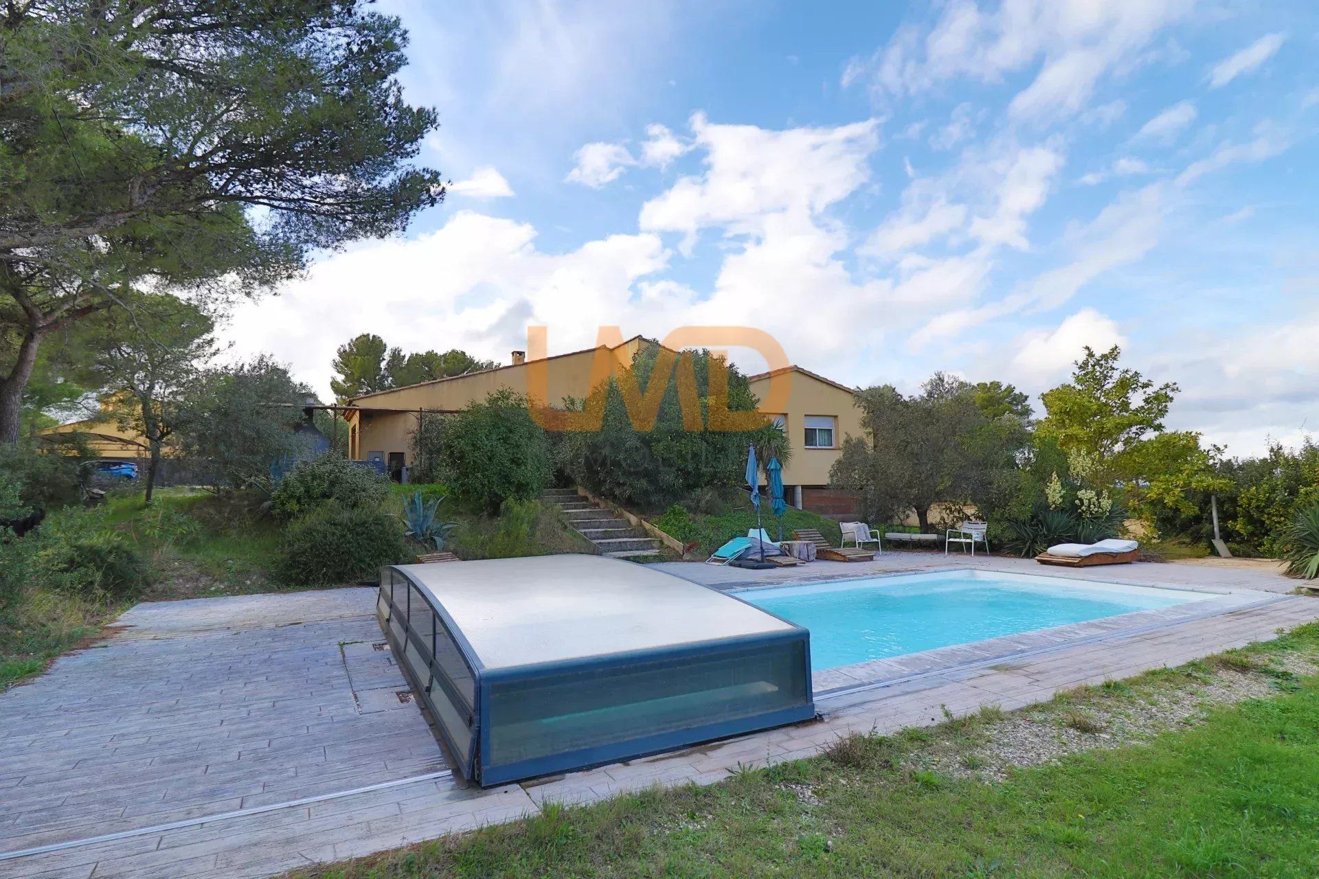 House in Septèmes-les-Vallons, Bouches-du-Rhône 12826655