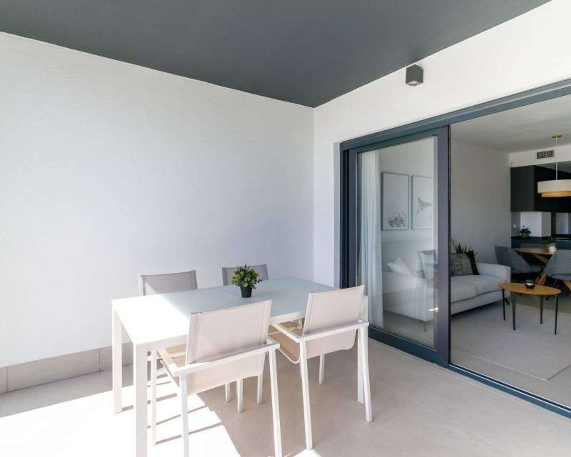 Condominium in Torrevieja, Comunidad Valenciana 12826990