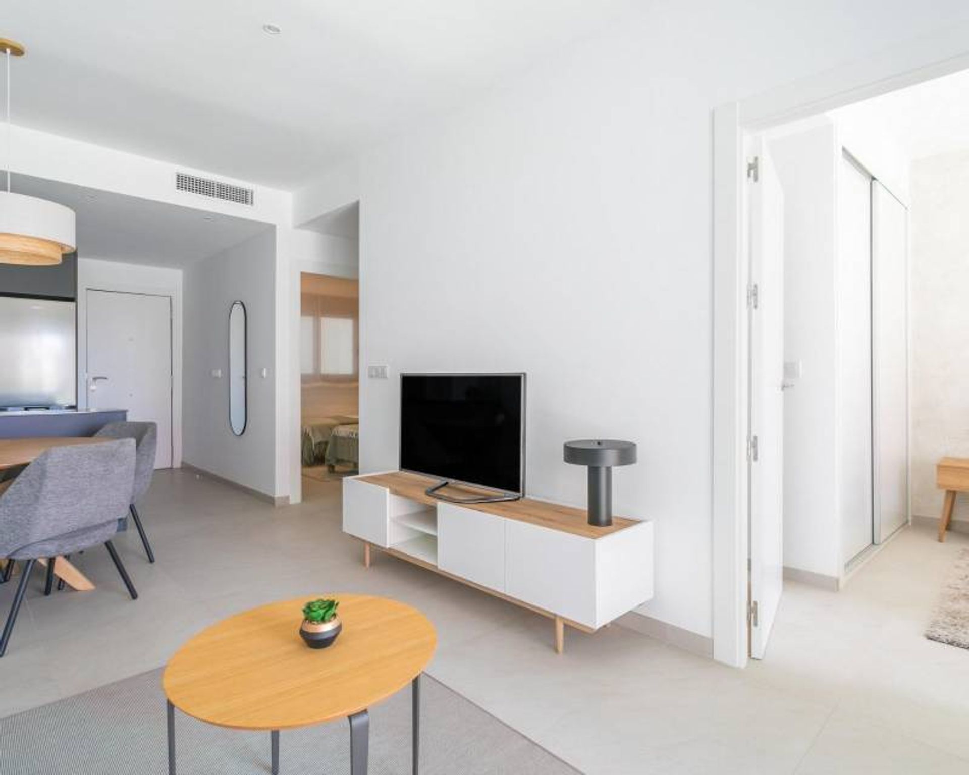 Condominium in Torrevieja, Comunidad Valenciana 12826990