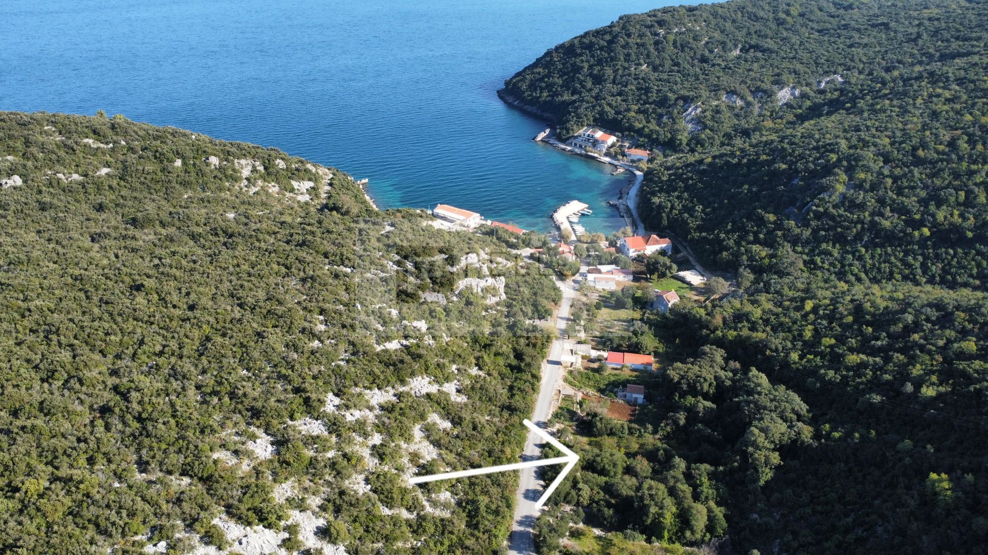 Tanah dalam Oskorušno, Dubrovnik-Neretva County 12827260