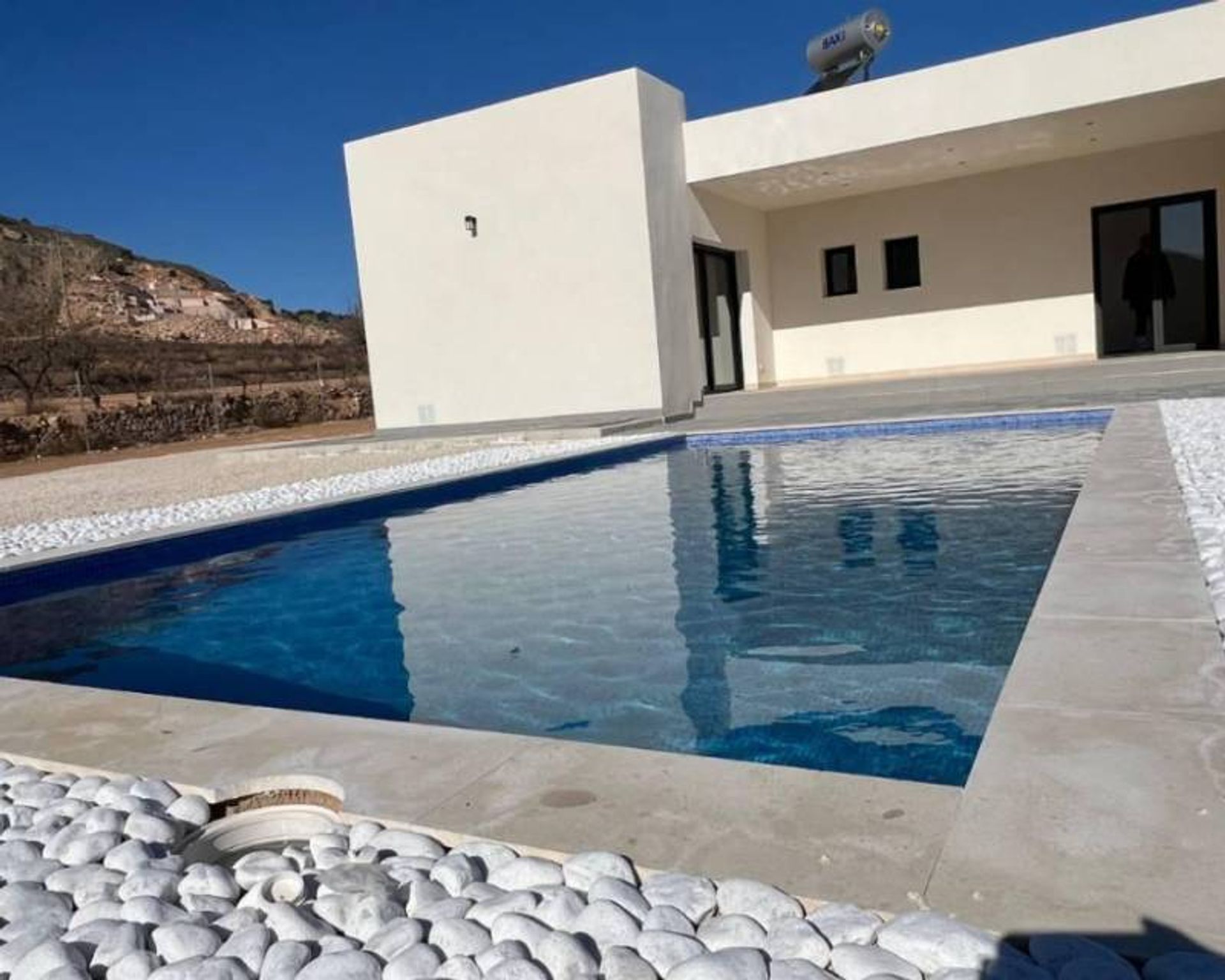 House in El Fondó de les Neus, Comunidad Valenciana 12827268