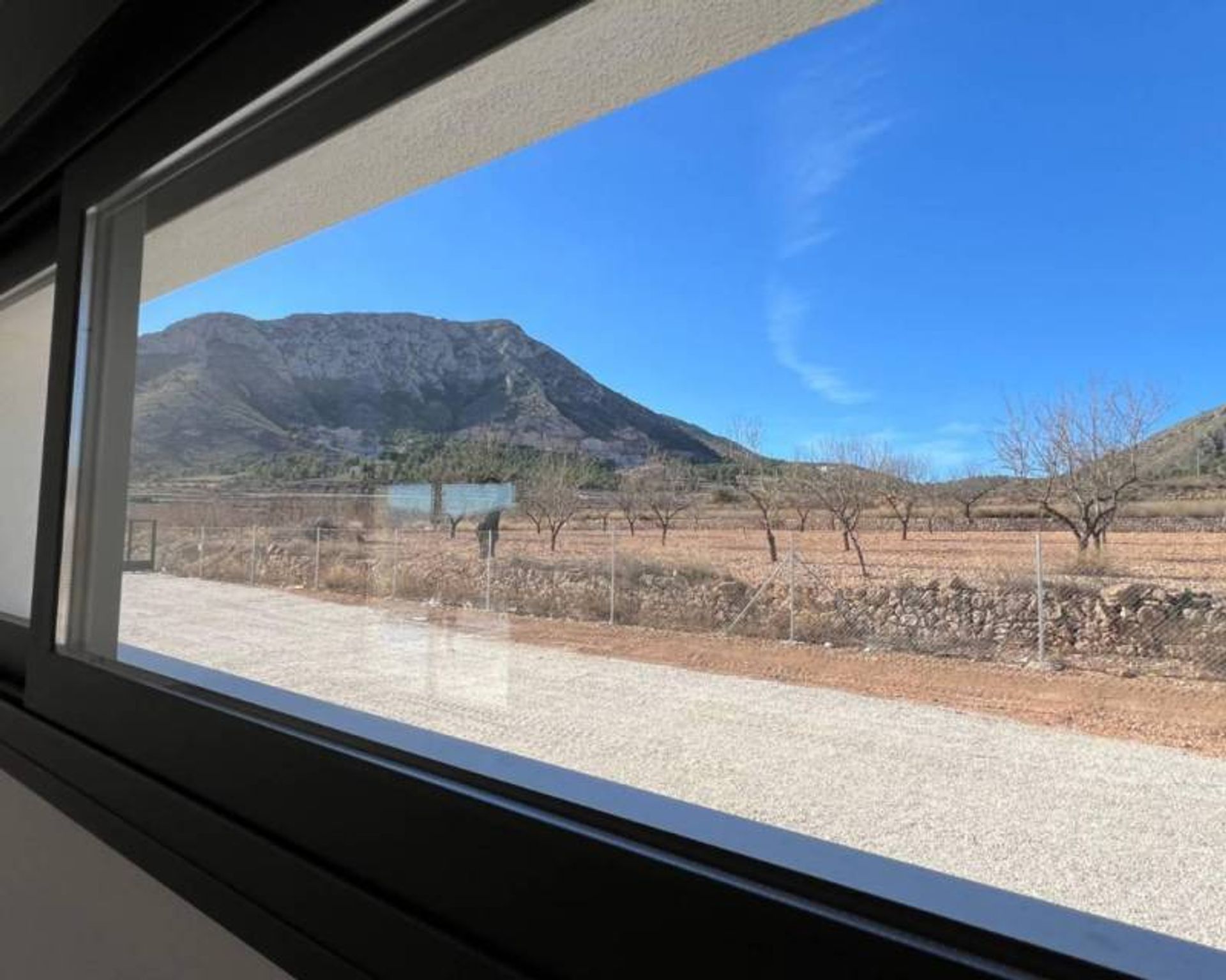 House in El Fondó de les Neus, Comunidad Valenciana 12827268